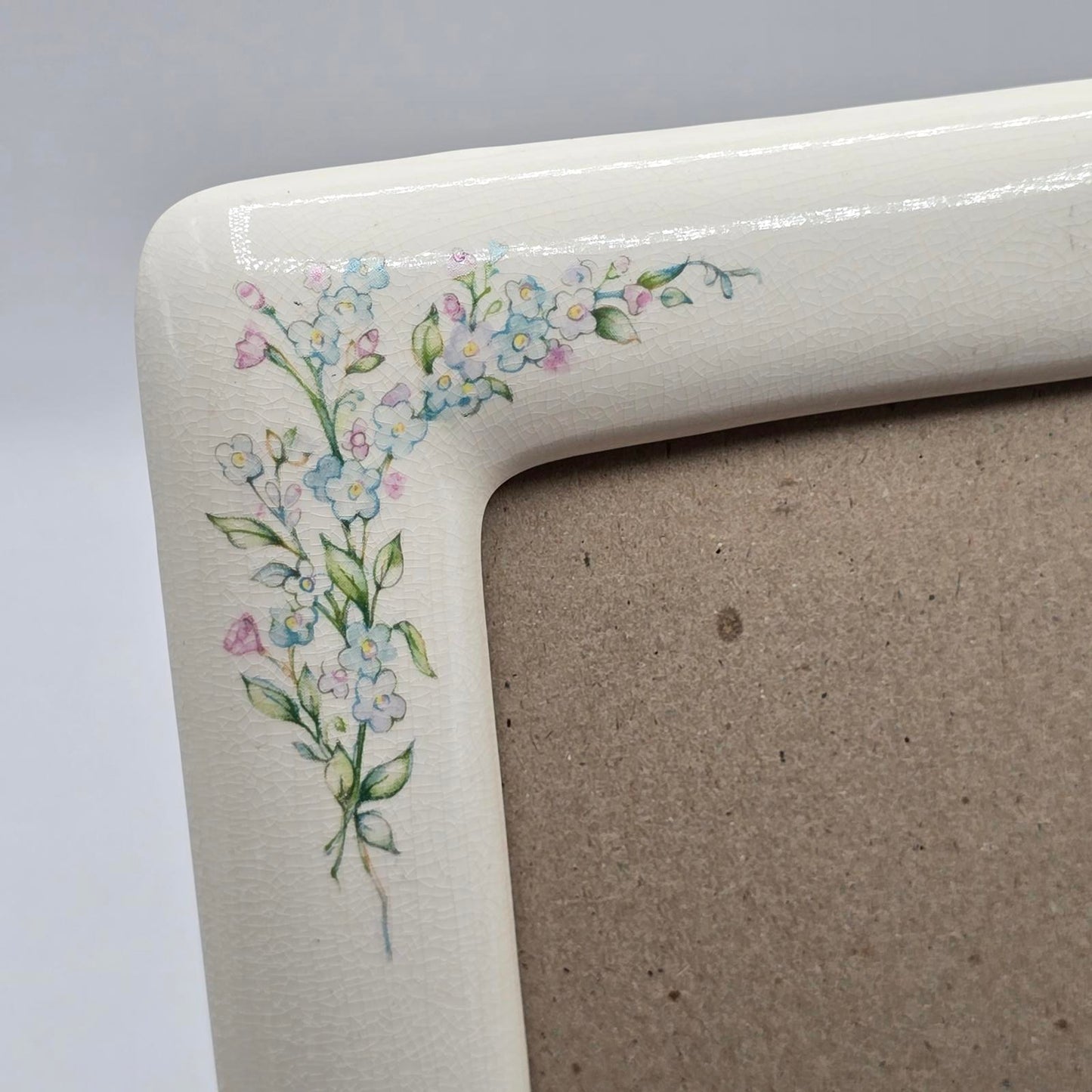 White Floral Ceramic Frame 7.5x9.5