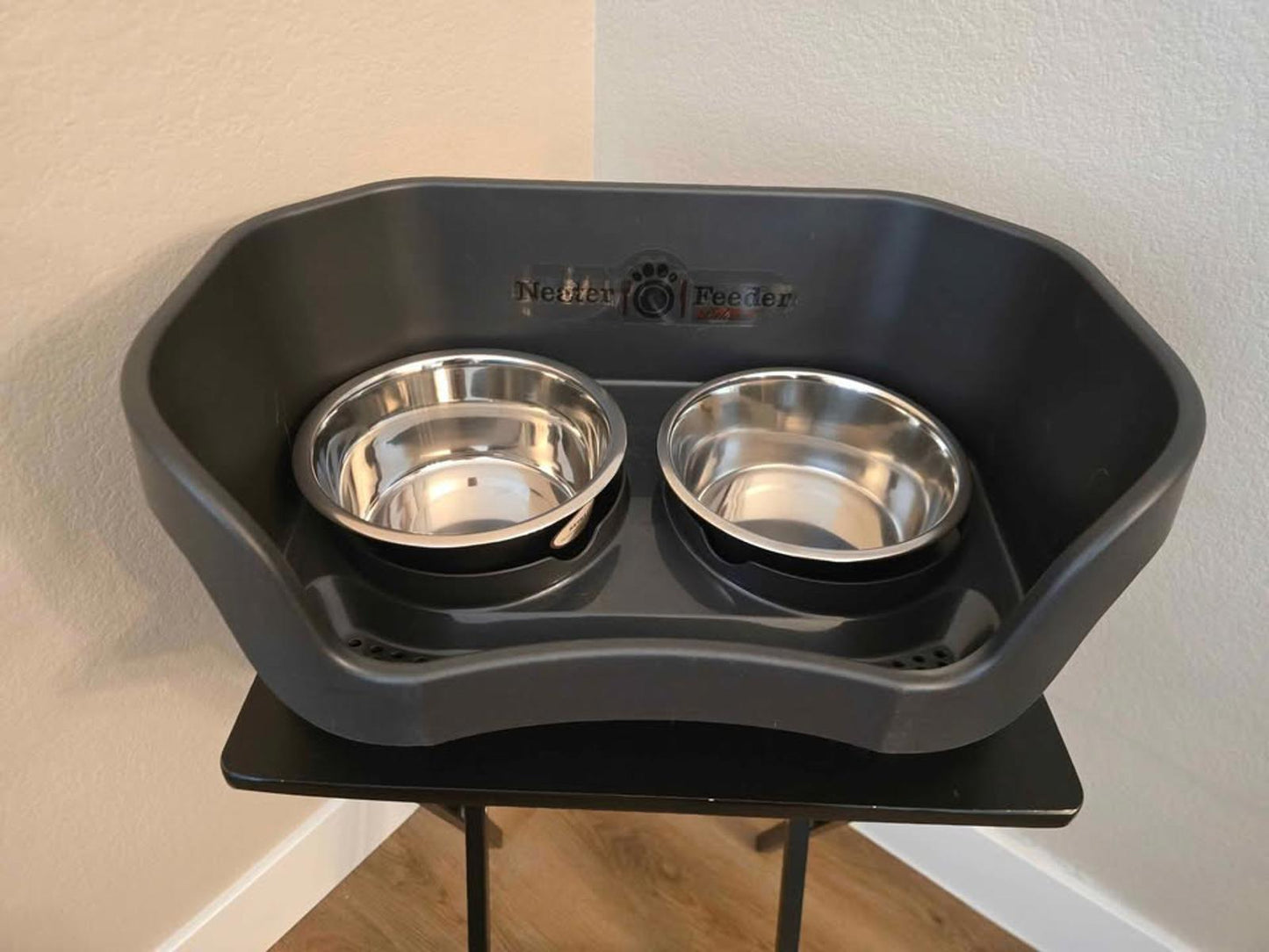 Neater Feeder Deluxe Mess Proof Elevated Dog Bowls