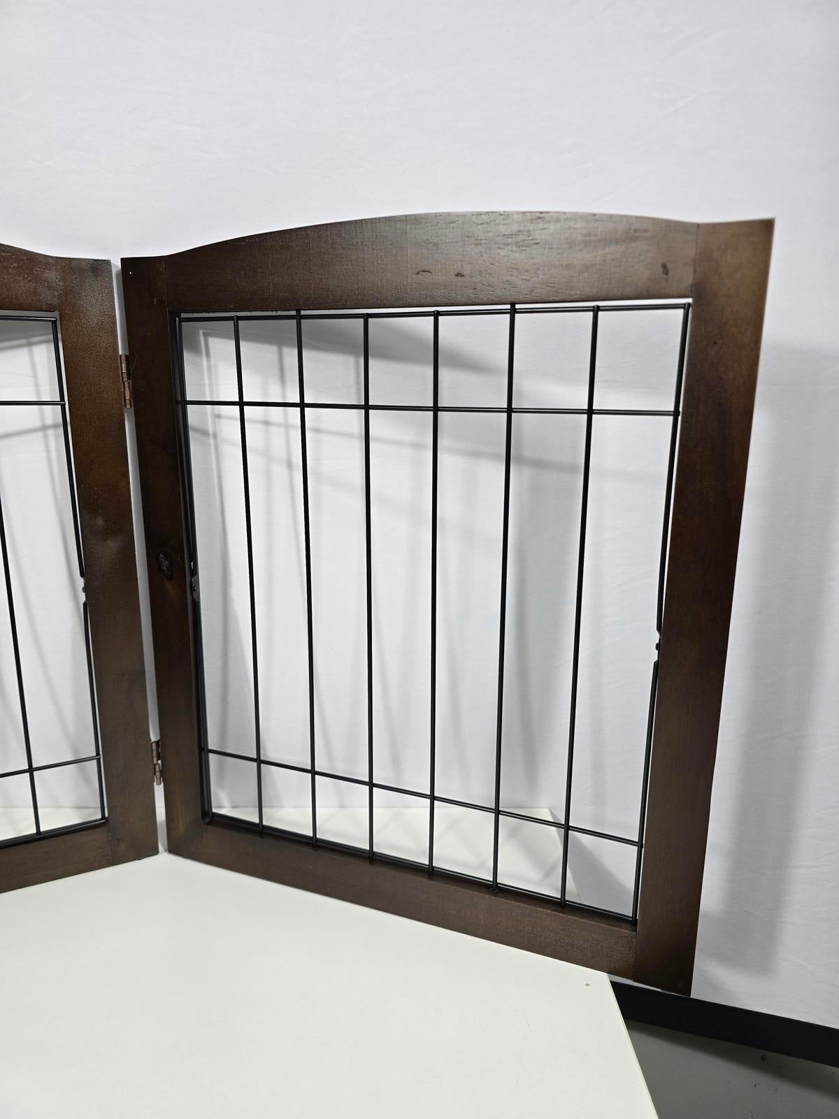 Freestanding Foldable 2-Panel Dog Gate