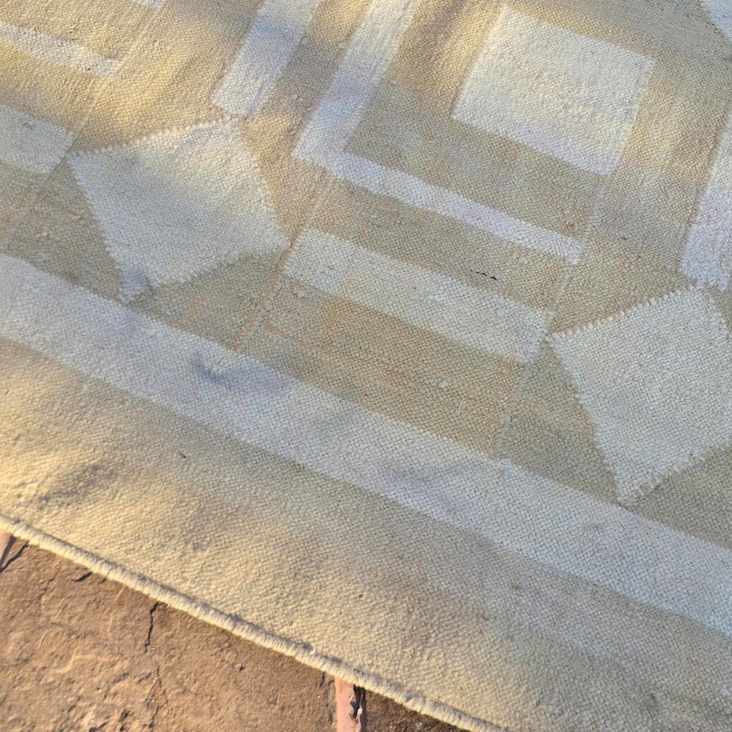Large Indian Dhurri Geometric Rug -Cream and Tan