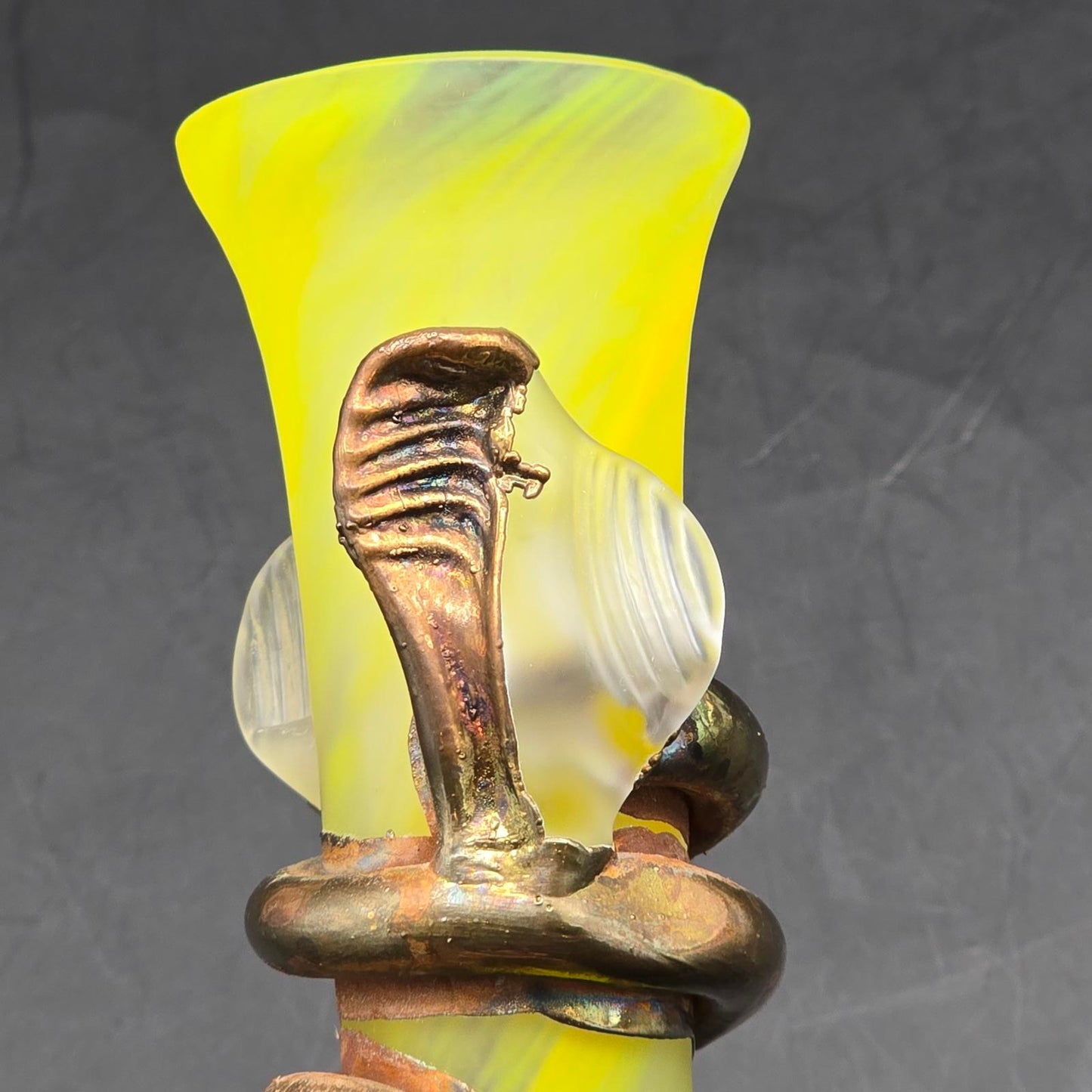 Ravert Romblast Art Glass Vase