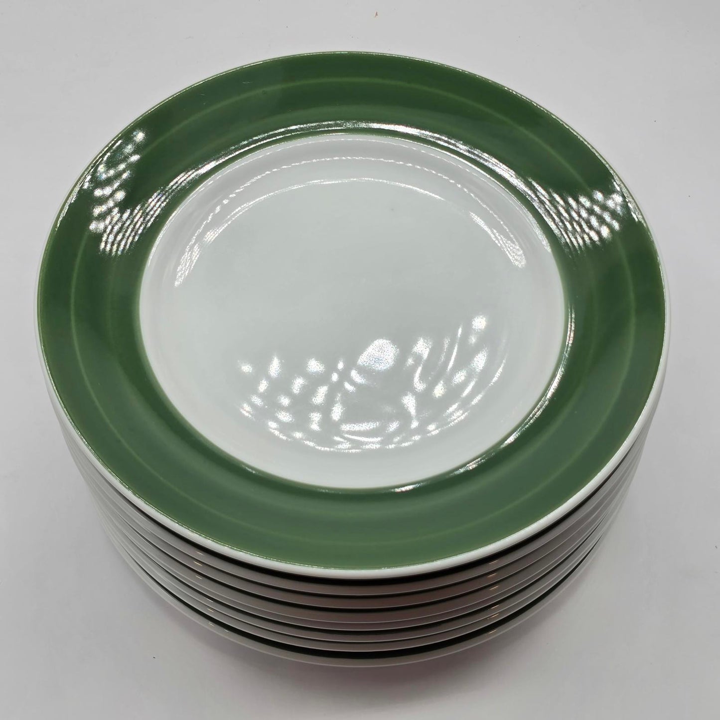 Williams Sonoma Green Brasserie Luncheon Plates- Set of 8