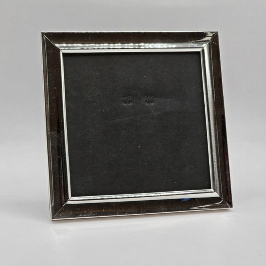 Silver-Finish Square Frame 4.5 x 4.5