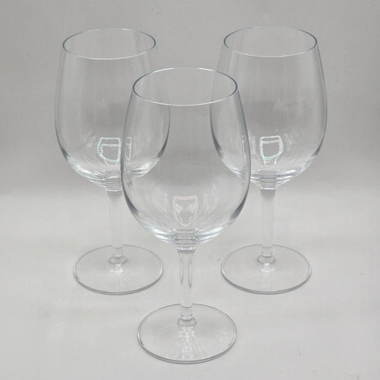 Elegant Crystal Wine Glasses