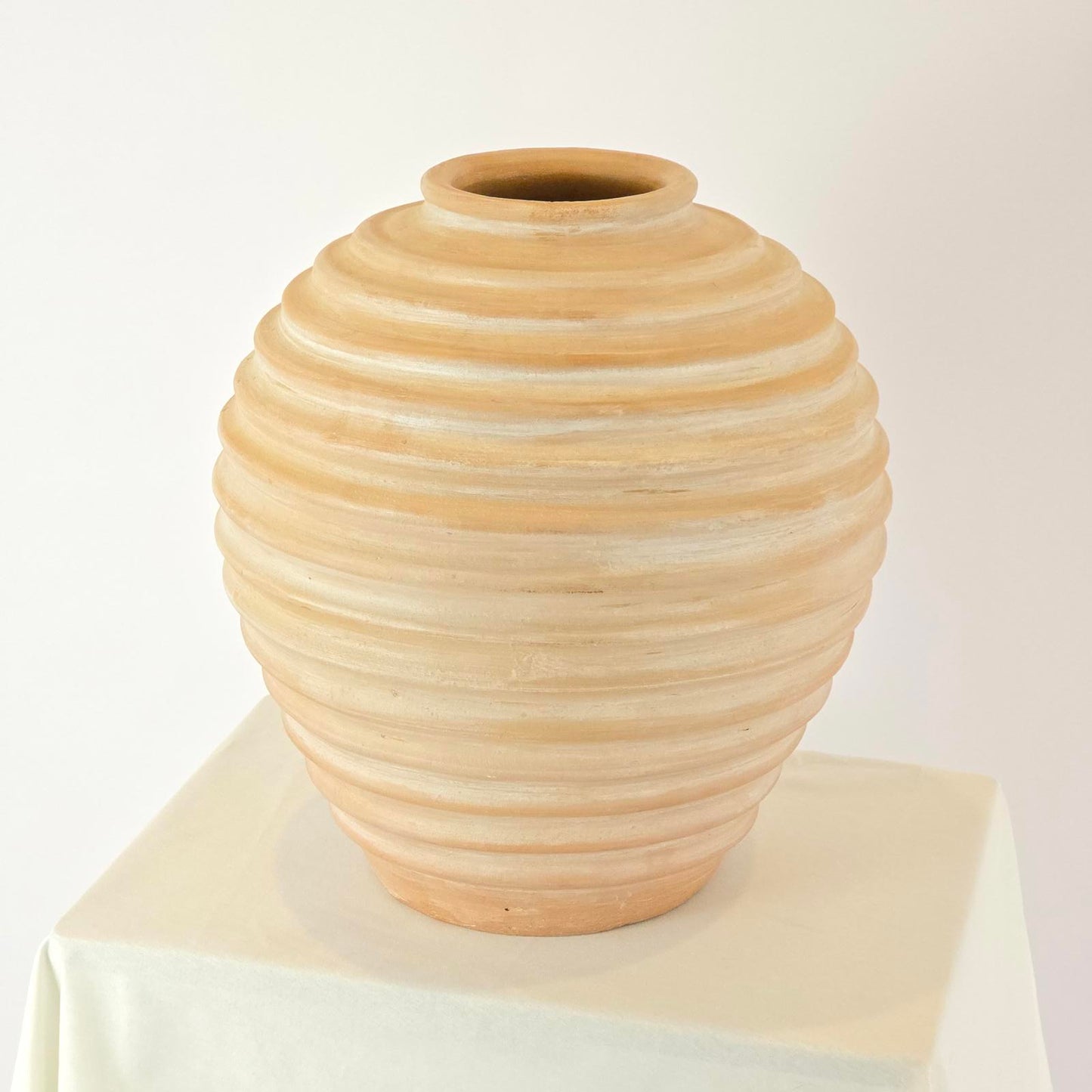 Ribbed Terracotta Decorative Pot/Planter