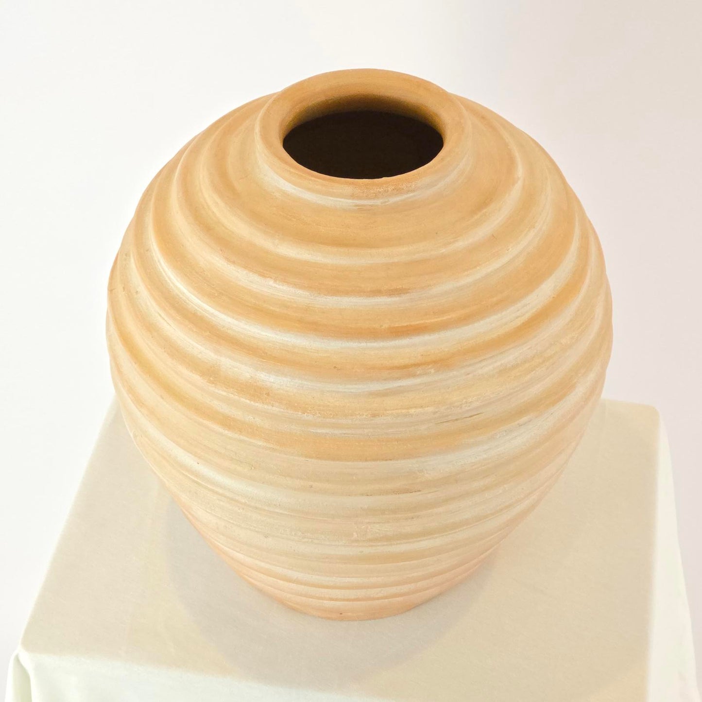 Ribbed Terracotta Decorative Pot/Planter