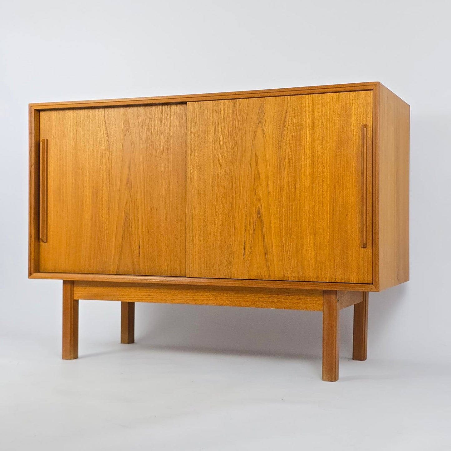 Vintage Danish Modern Wood Console/Buffet