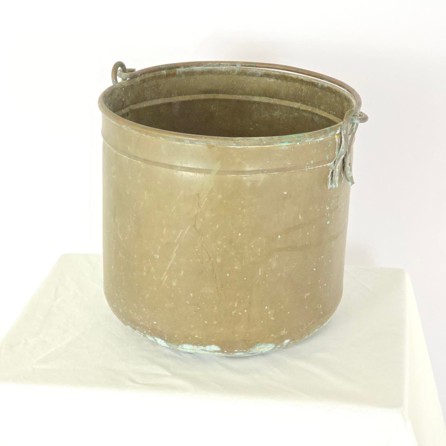 Antique English Copper Pot/Cauldron A
