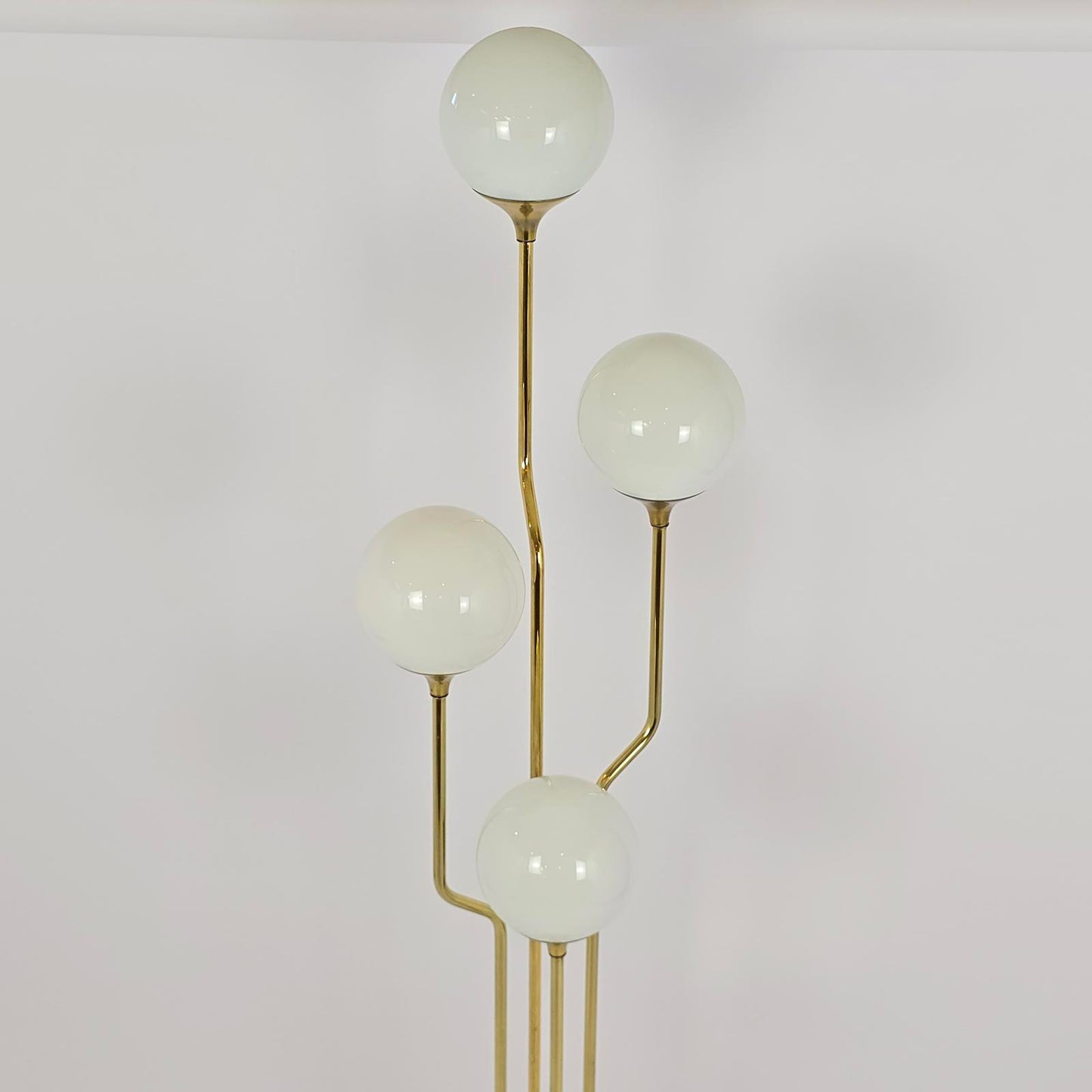 Vintage Mid-Century Modern Brass Floor Lamp By Goffredo Reggiani