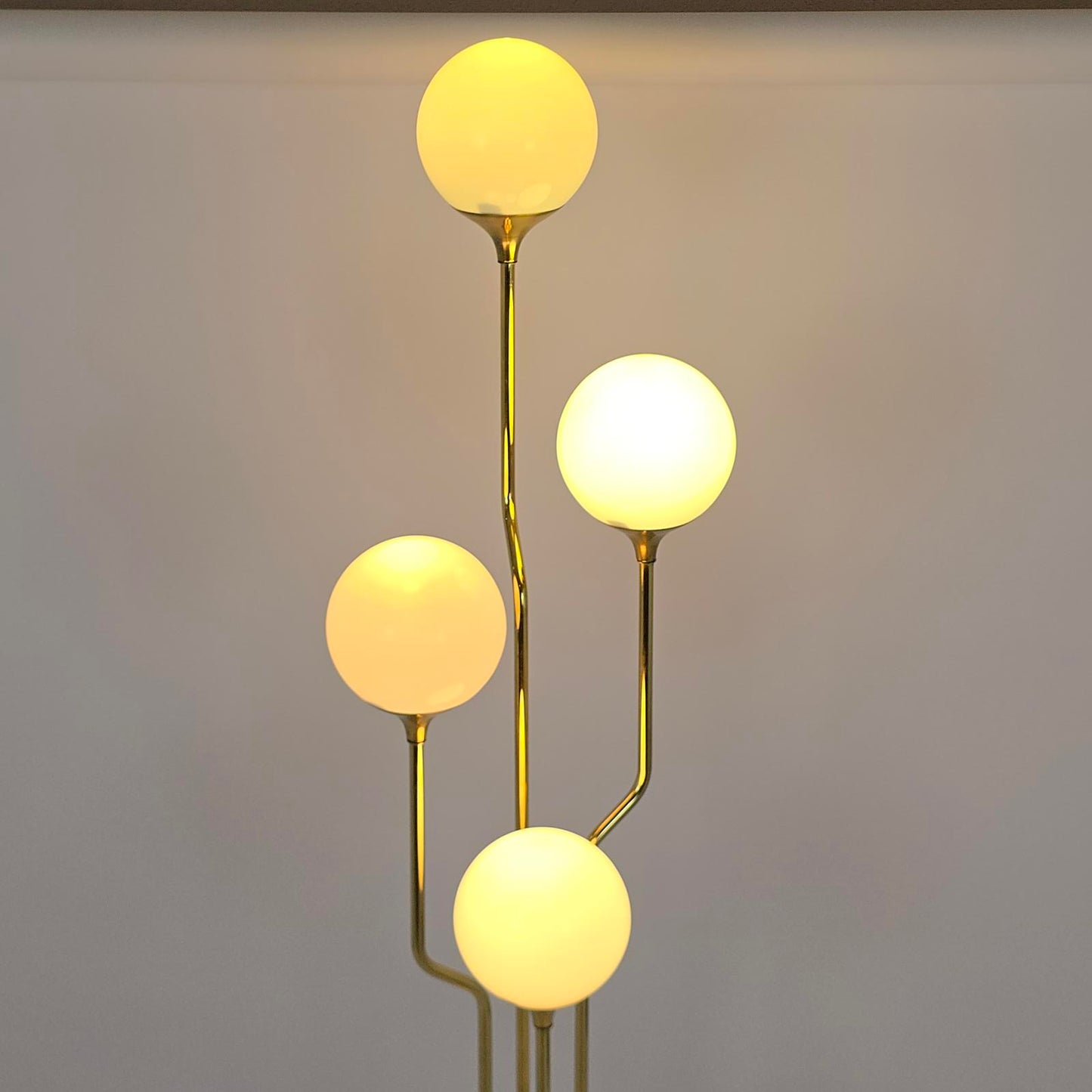 Vintage Mid-Century Modern Brass Floor Lamp By Goffredo Reggiani
