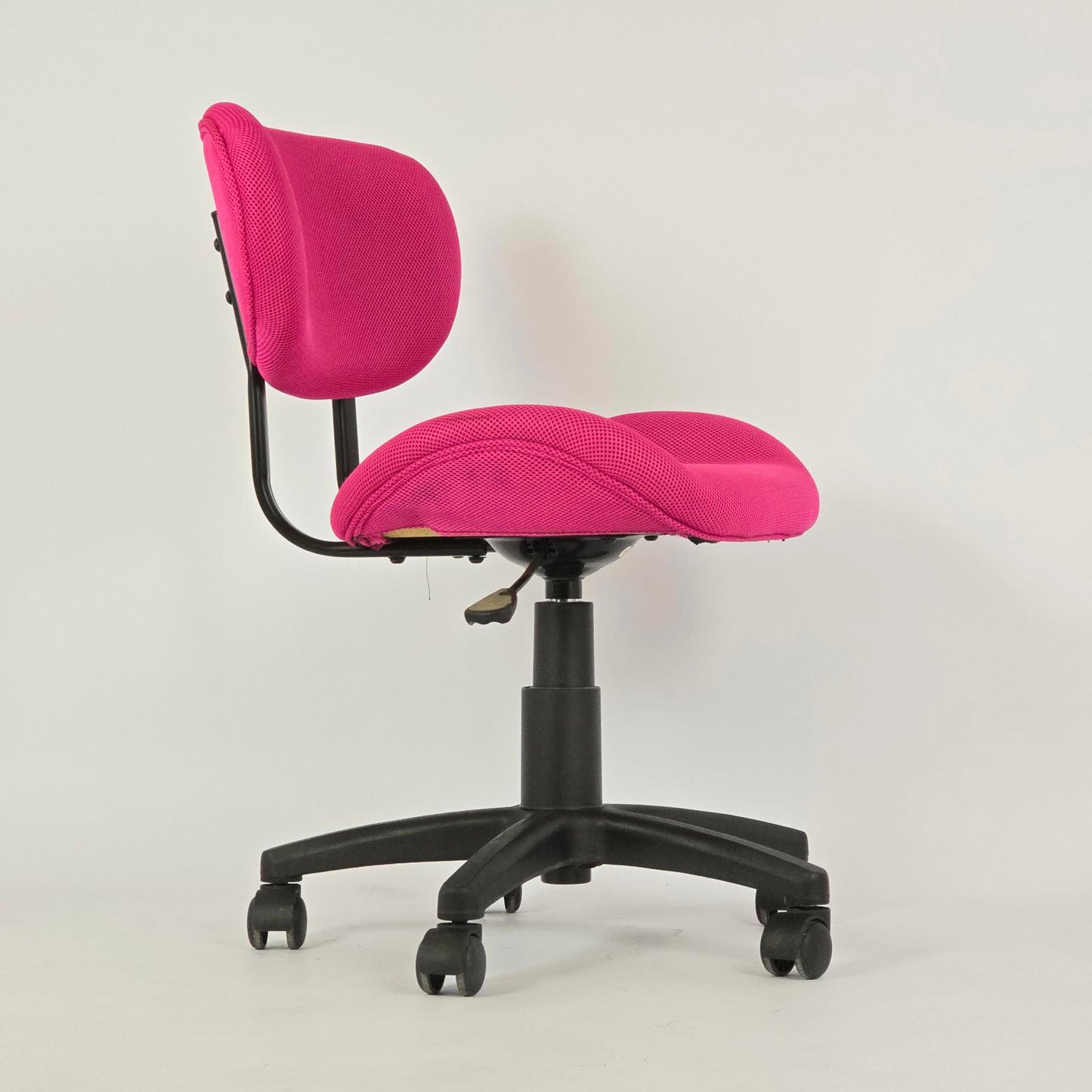 Adjustable Pink Desk Chair