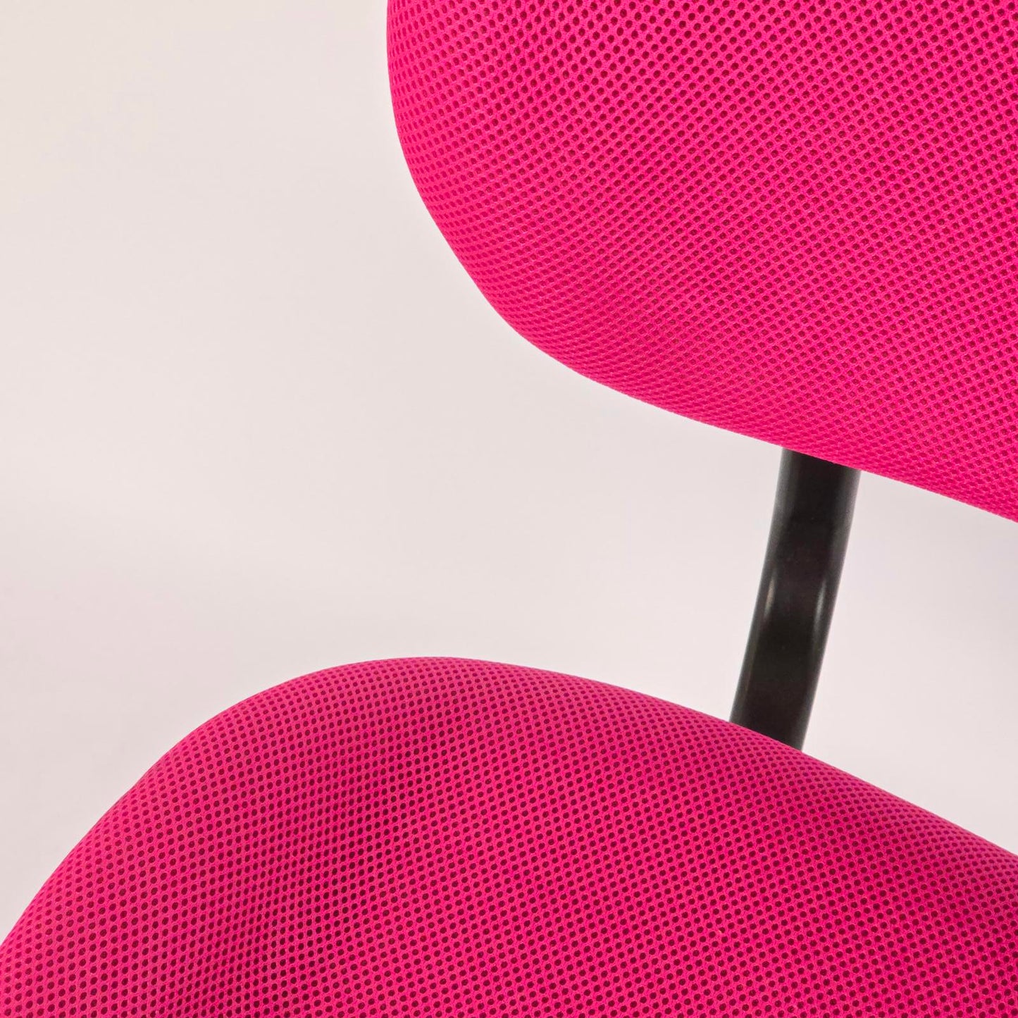 Adjustable Pink Desk Chair