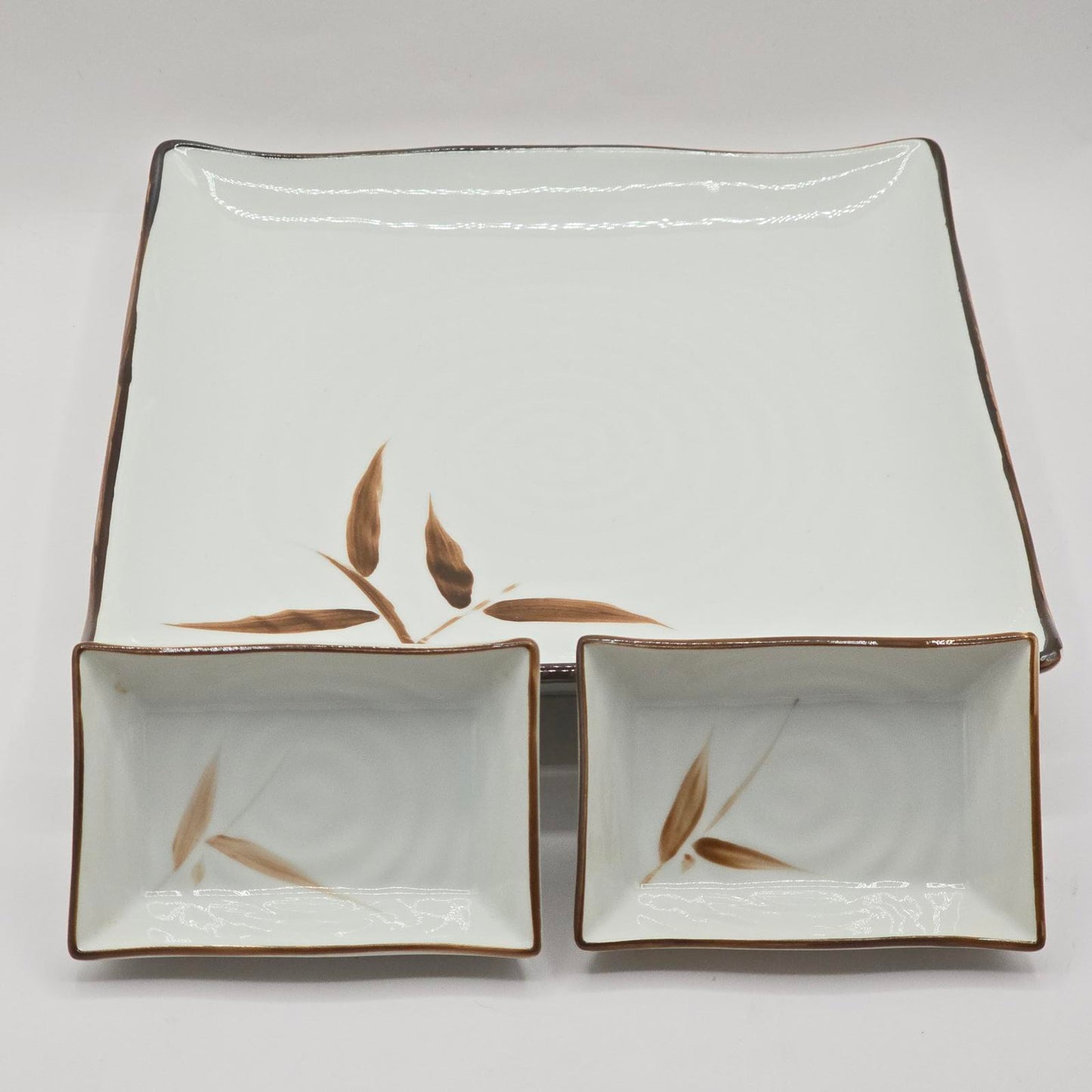 Japanese Sushi Set - White and Brown Bamboo Leaf