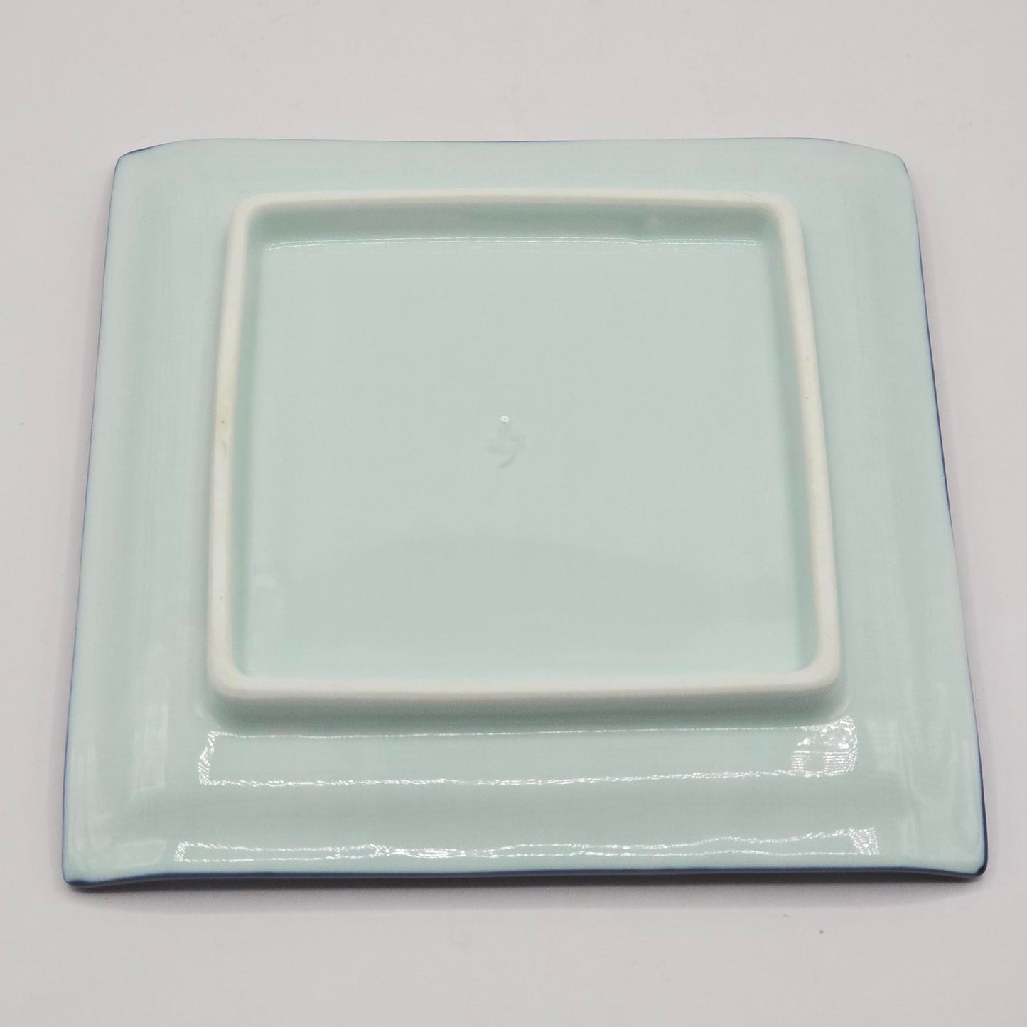 Lmari Japanese Porcelain Sushi Set- White and Blue