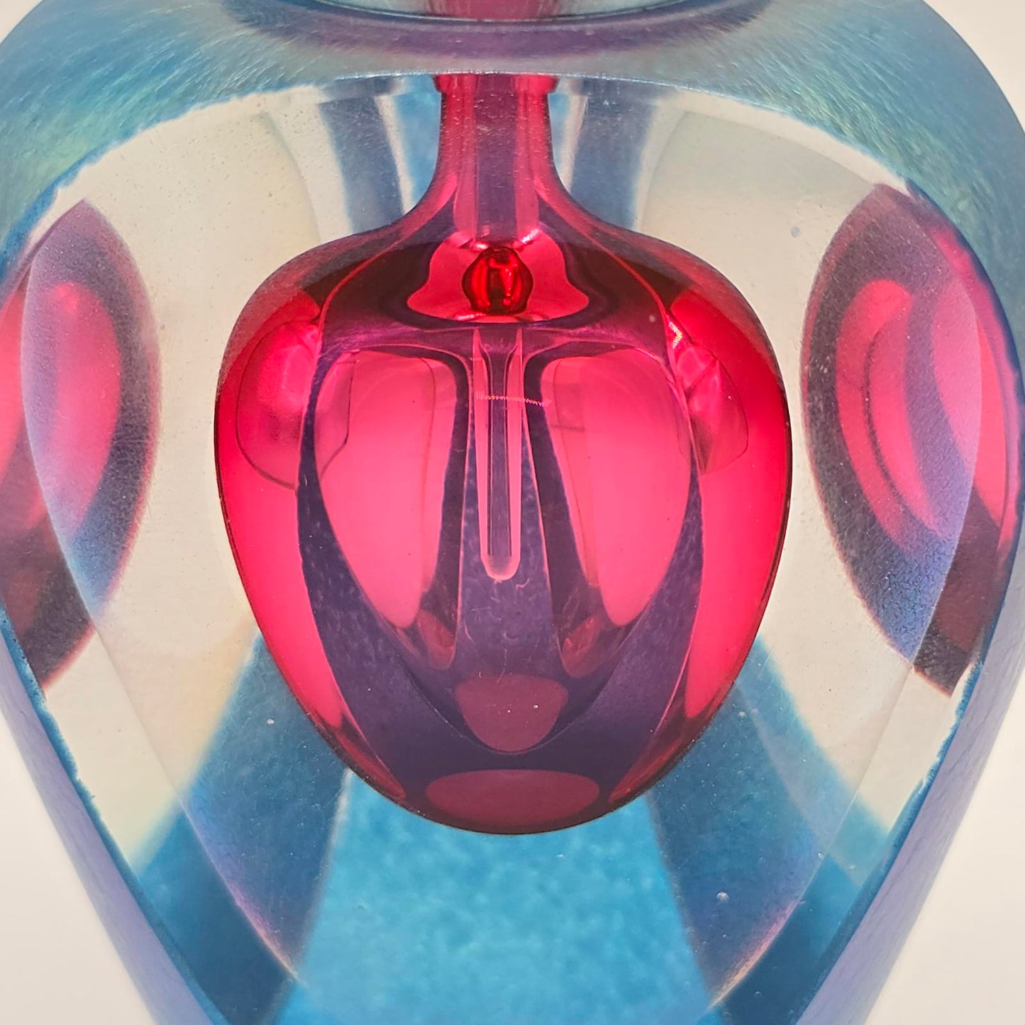 Beautiful Tom Philabaum Art Glass Perfume Bottle