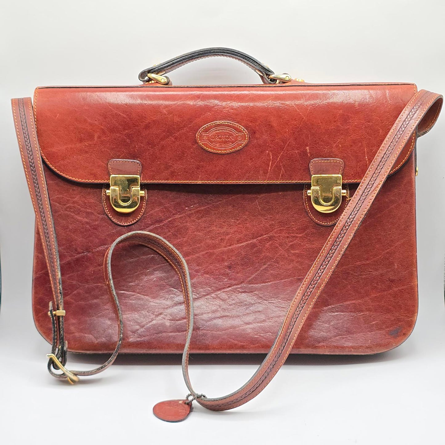 Oroton Leather Messenger Bag