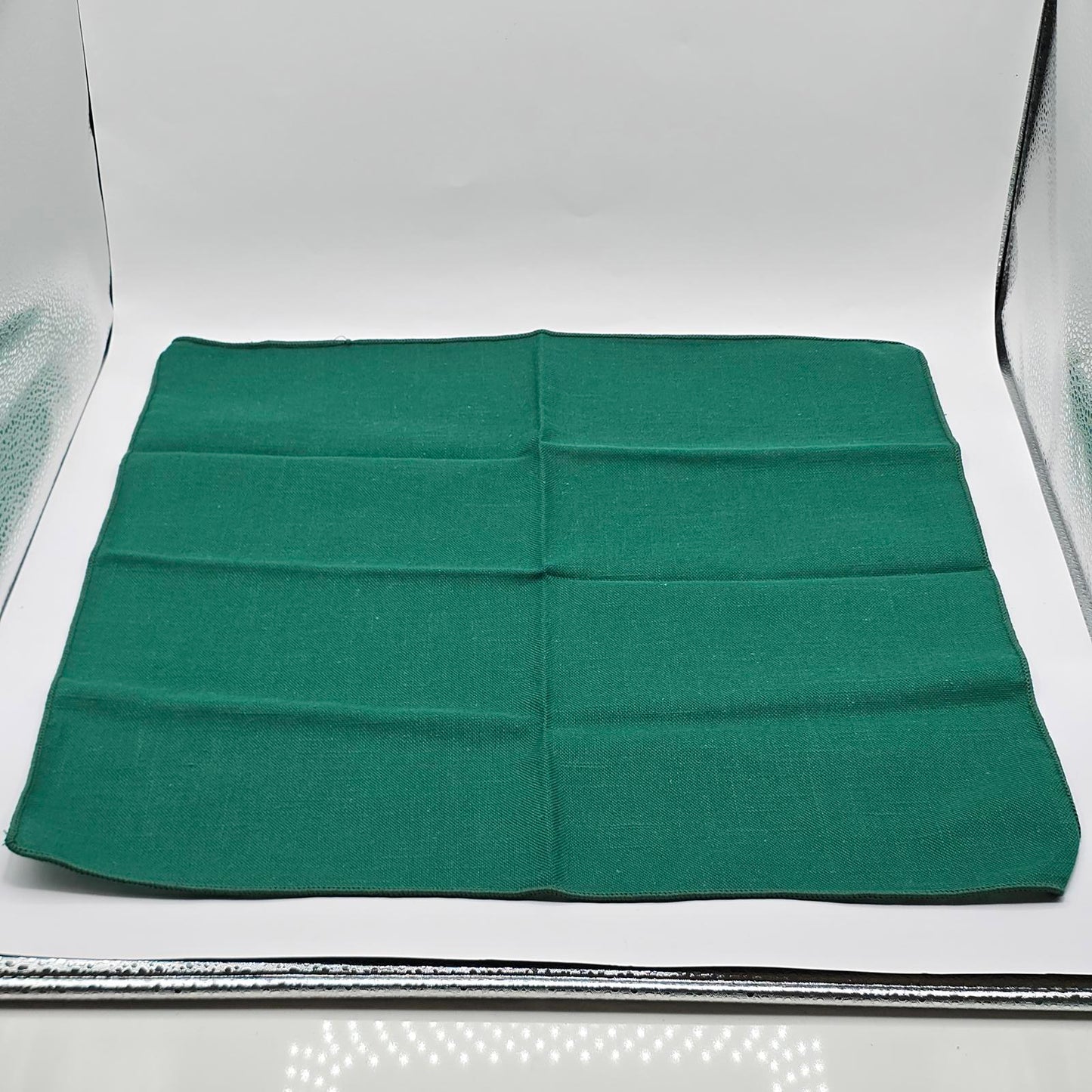 Lovely Emerald Green Cloth Napkins