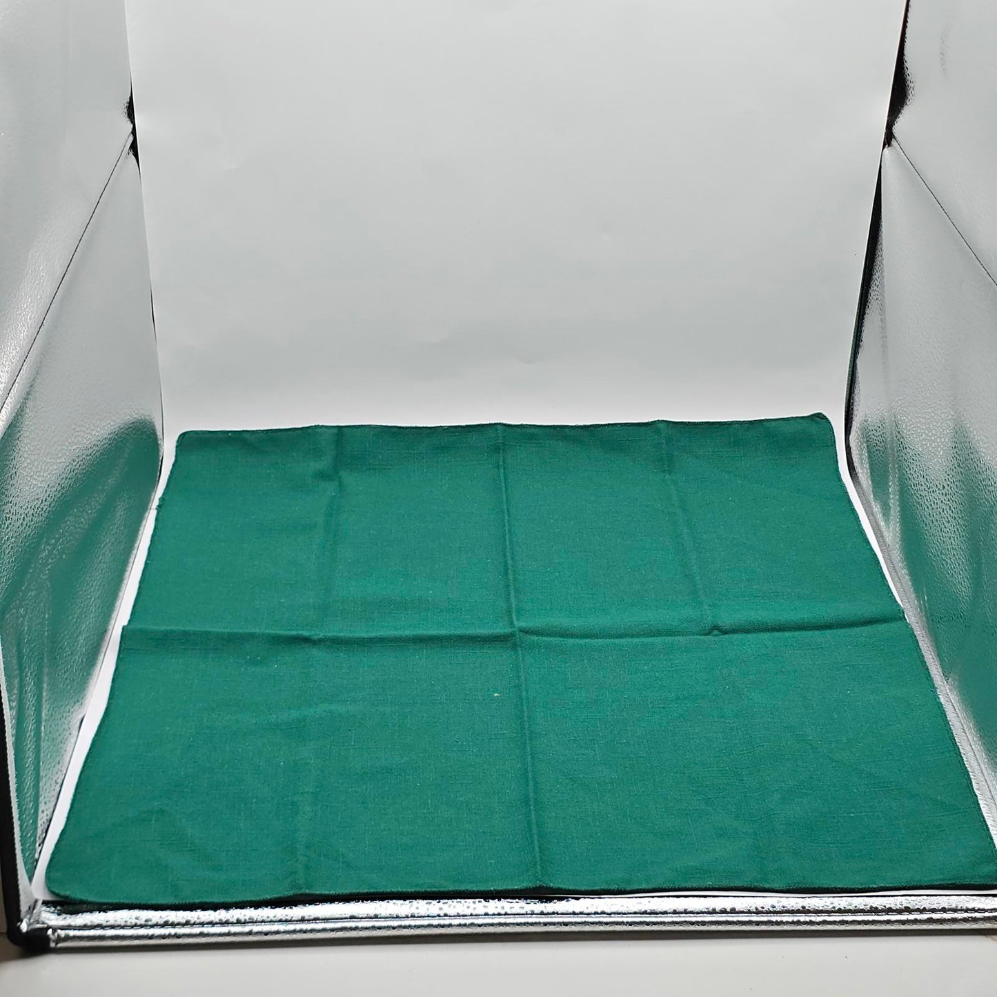 Lovely Emerald Green Cloth Napkins