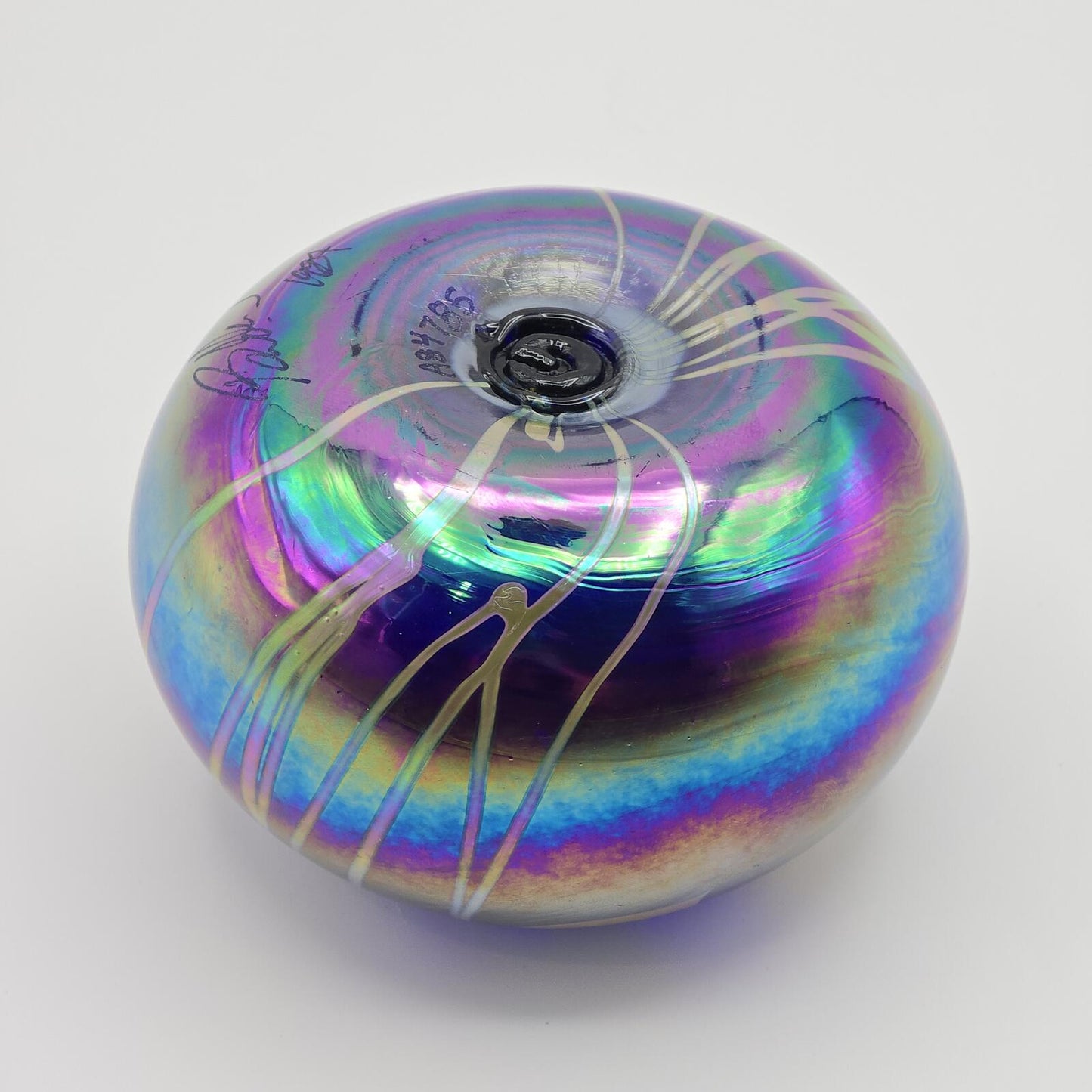 Erik Brakken Glasshouse Irridescent Oil Lamp/Paperweight - Purple Hearts