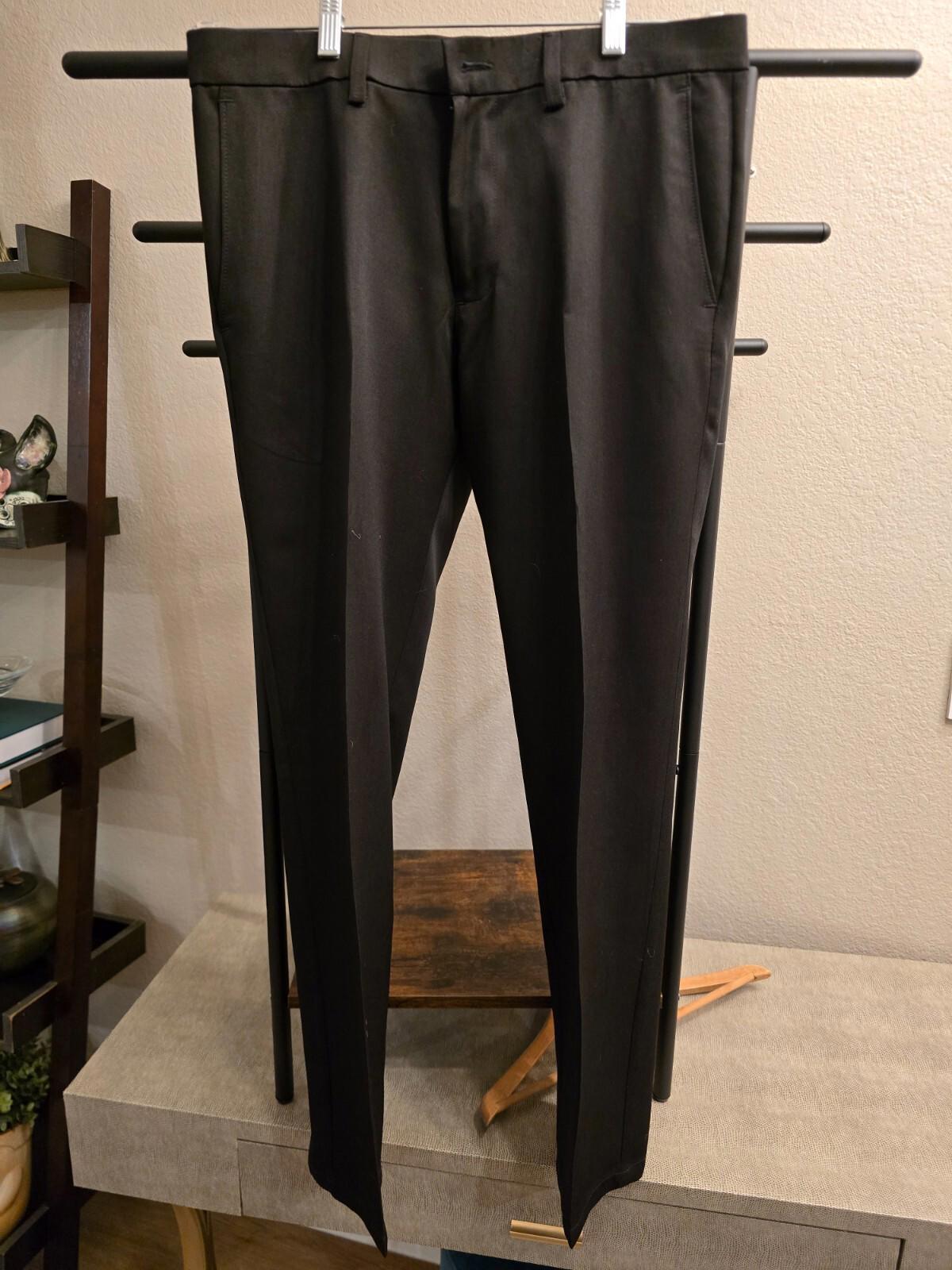 Haggar H26 Men's Black Dress Pants - 33x30