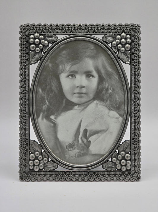 Silver Metal Frame with Oval Portrait Inset