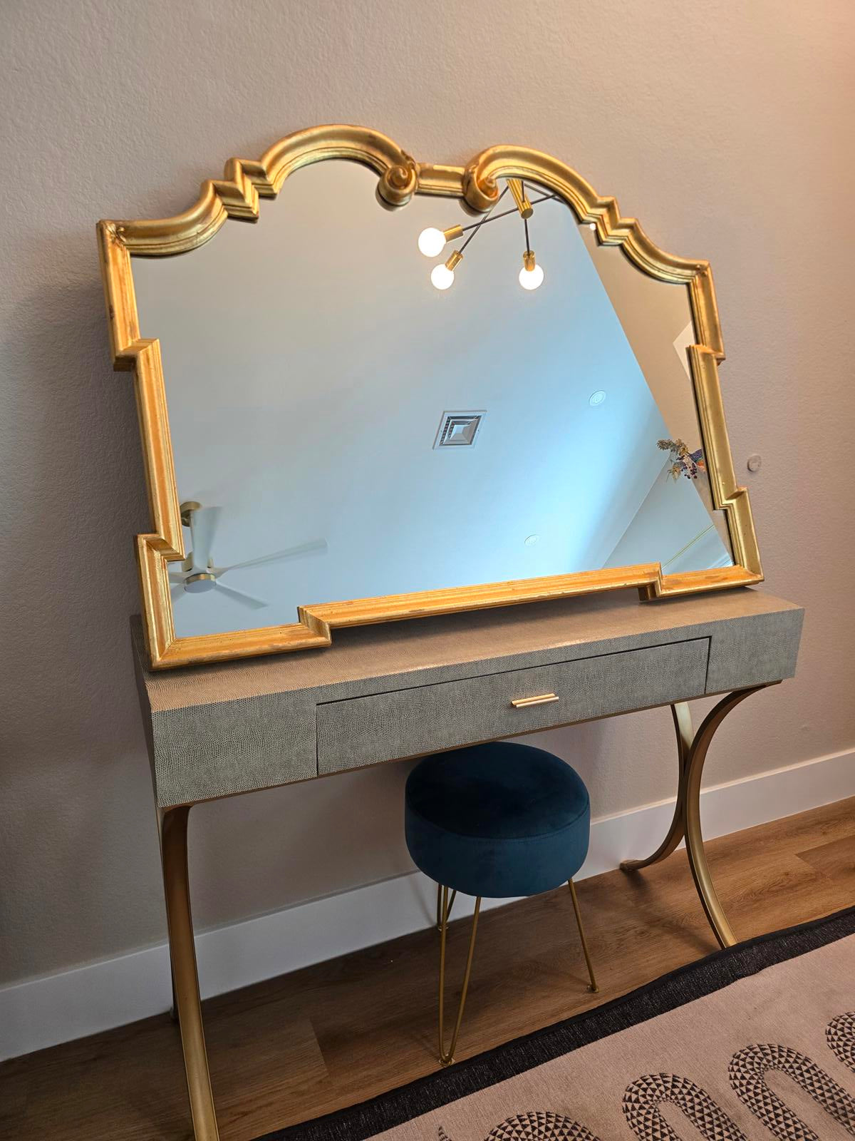 Ethan Allen Italian Hollywood Regency Style Mirror