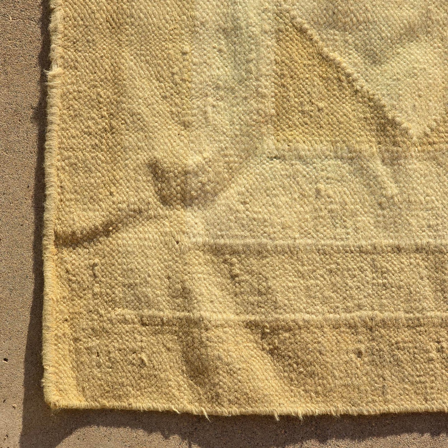 Large Indian Dhurri Geometric Rug -Cream and Tan