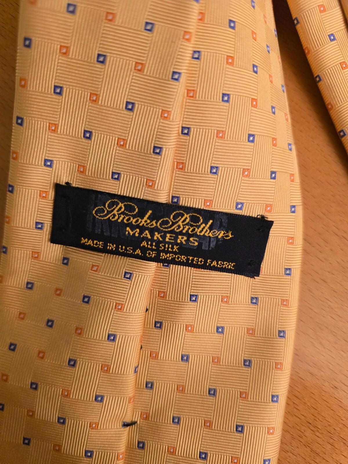 Brooks Brother's Makers 100% Silk Tie- Yellow Patterned