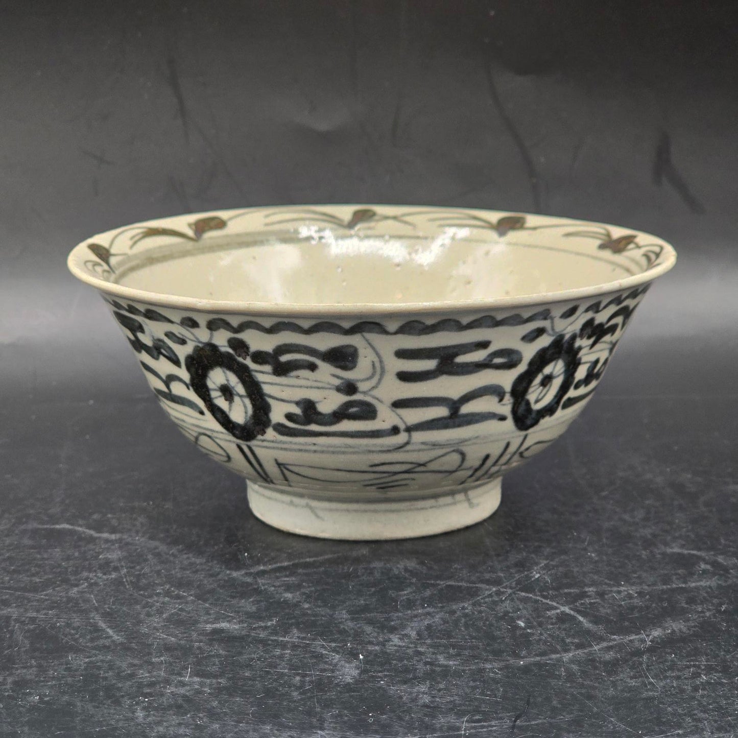 Antique Chinese/Vietnamese Porcelain Rice Bowl