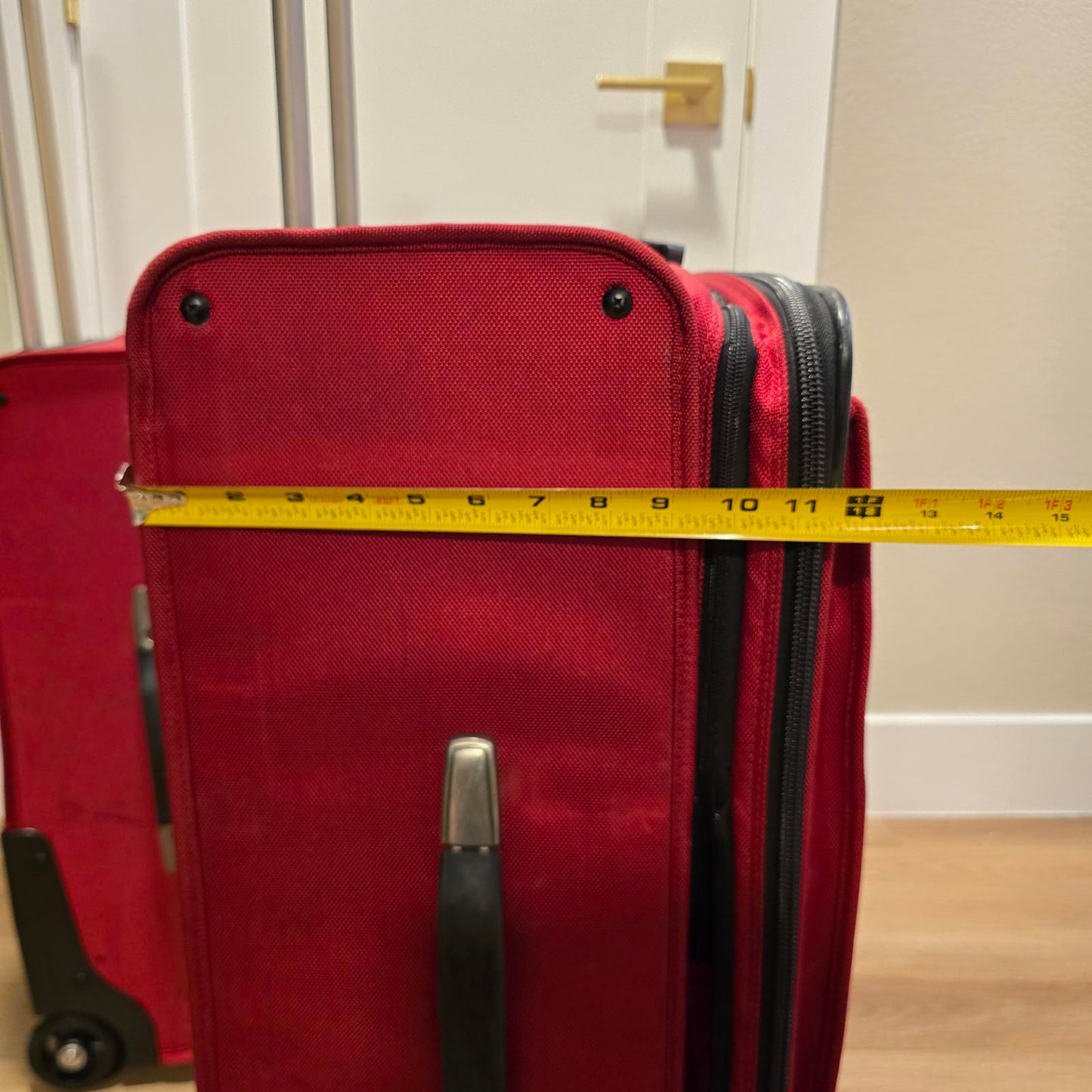 Victorinox Mobilizer NXT Rolling Checked Luggage