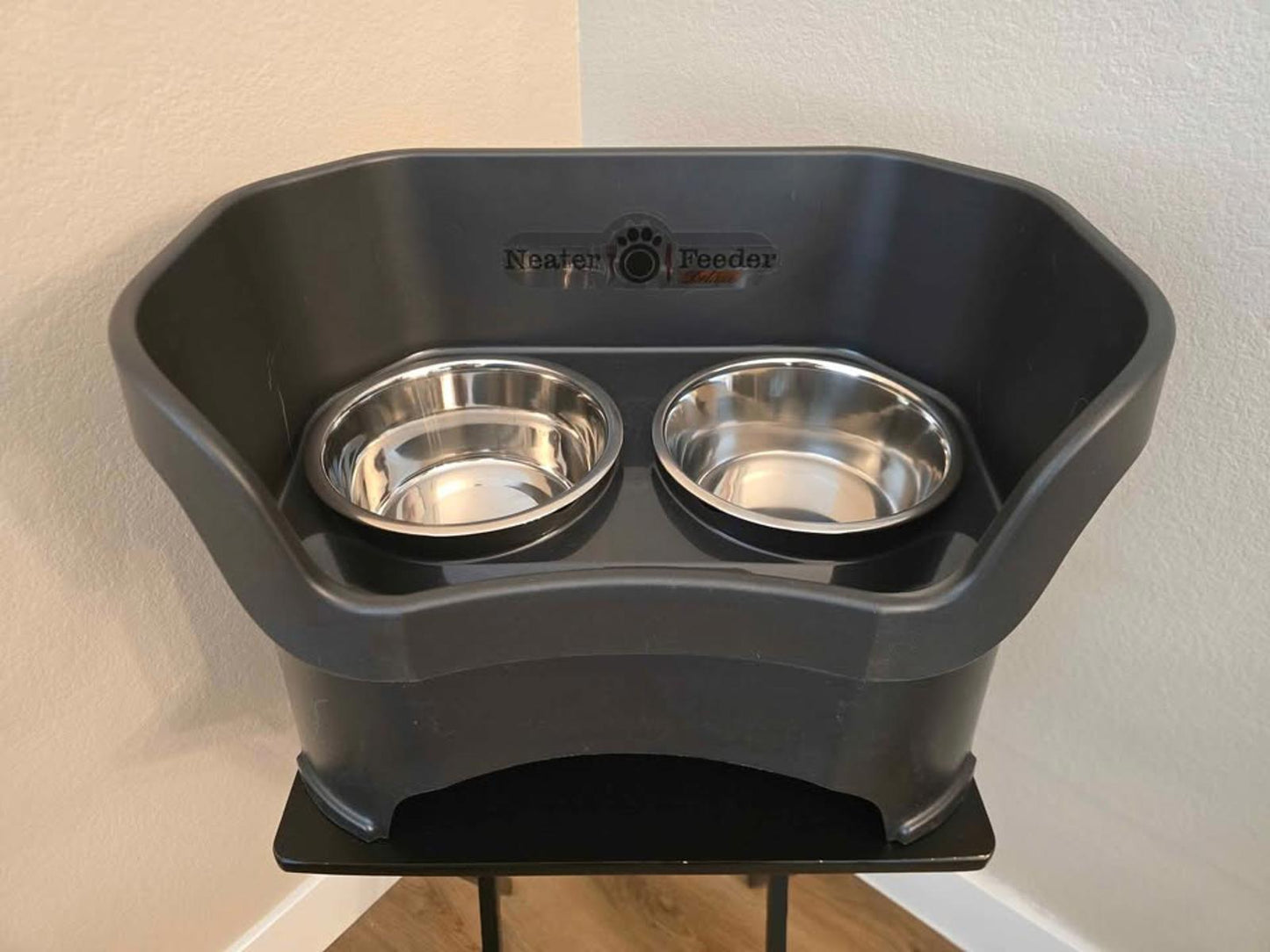 Neater Feeder Deluxe Mess Proof Elevated Dog Bowls