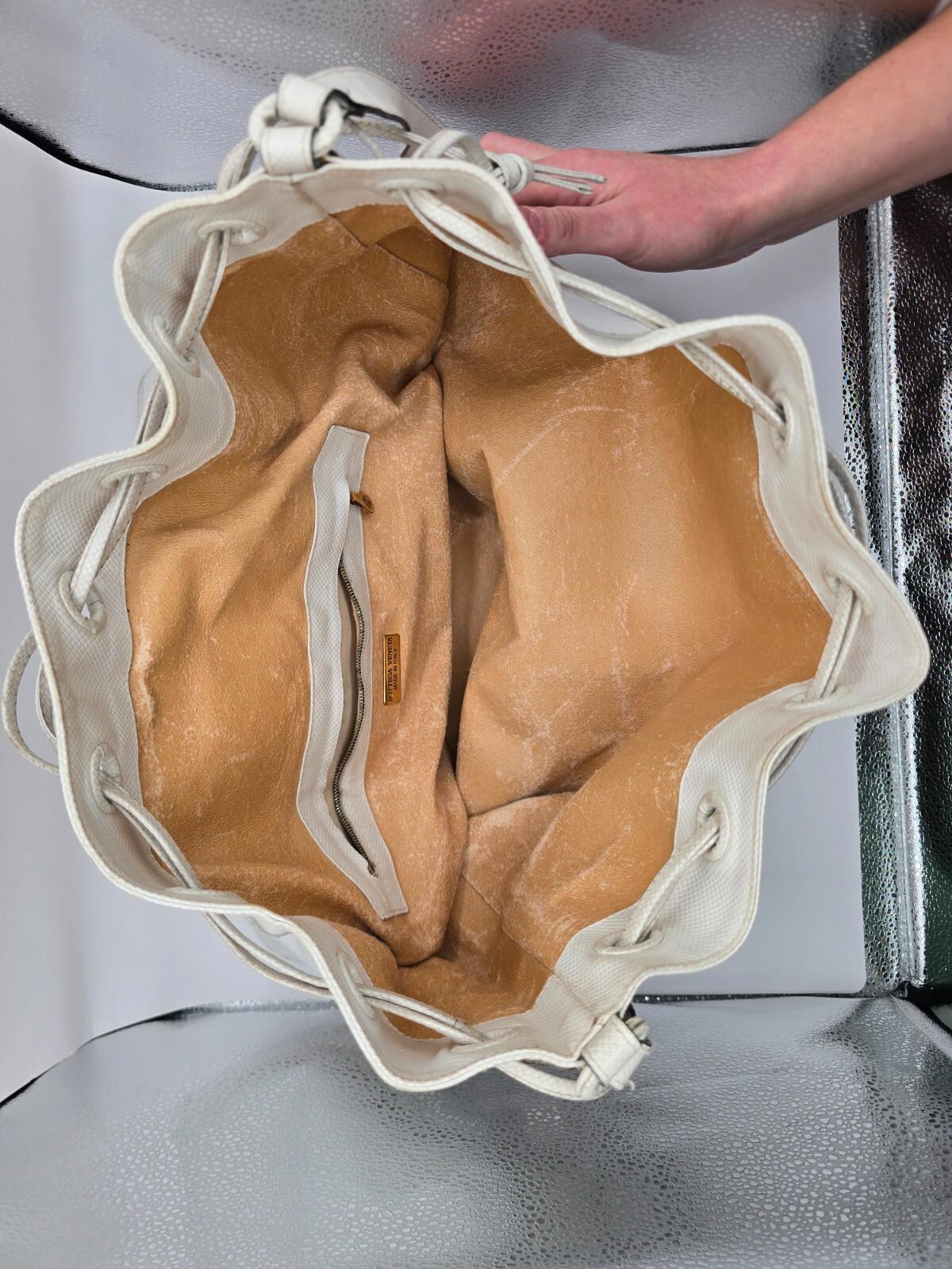 Bottega Veneta Vintage Marco Polo Bucket Bag