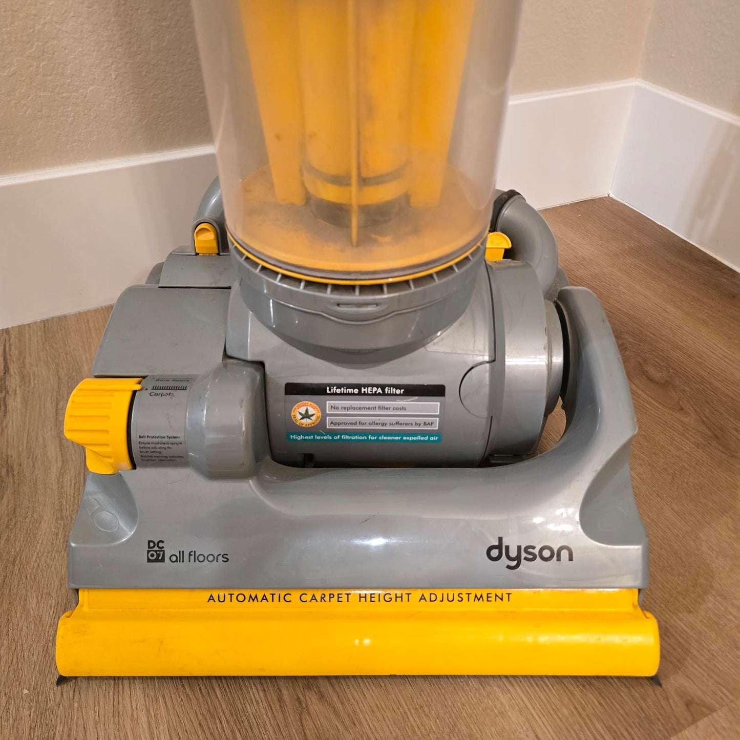 Dyson DC07 All Floors Root Cyclone Technology Vacuum Cleaner