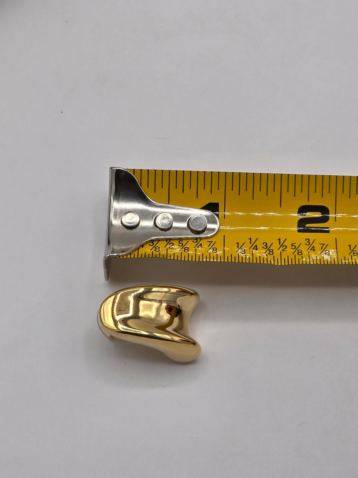 Chic Milor, Italian 14k Gold Earrings