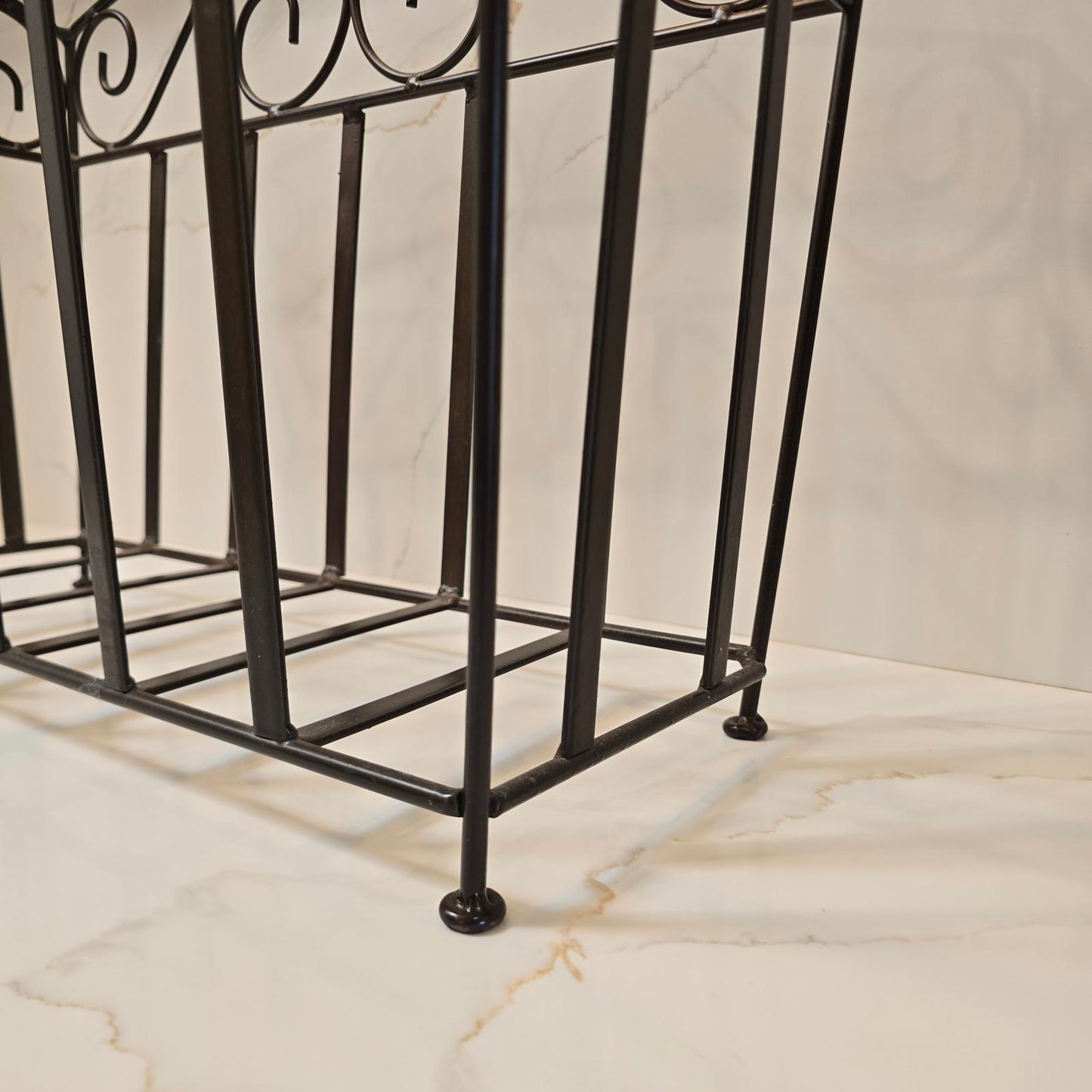 Vintage MCM Magazine Rack