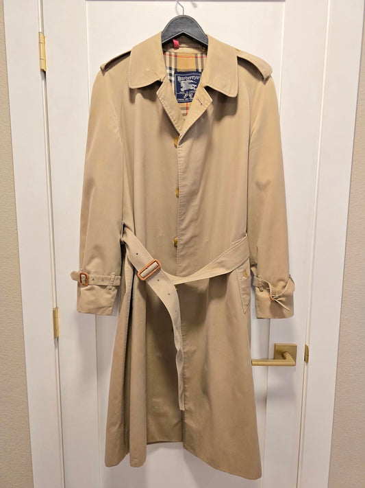 Vintage Burberry's Men's Large Trench Coat with Wool Liner