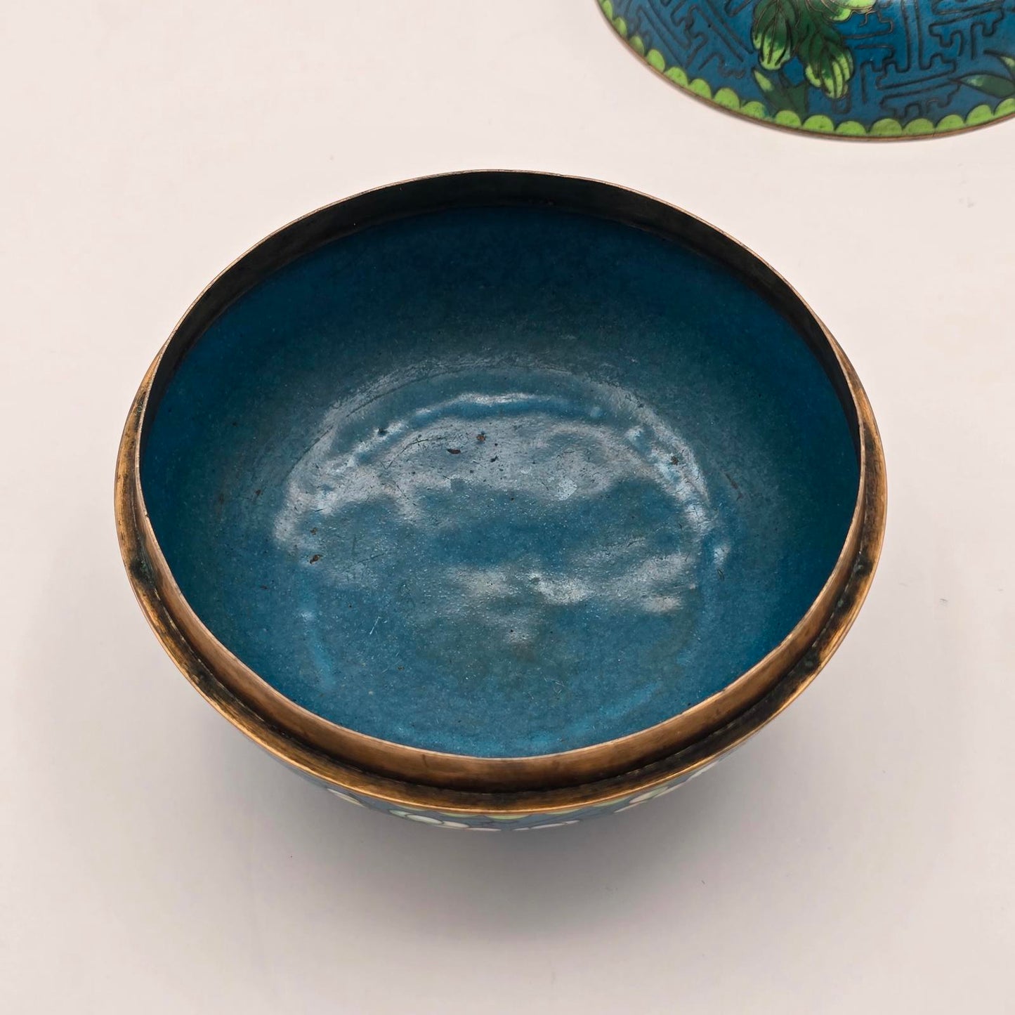 Vintage Chinese Cloisonne Trinket Box w/Lid