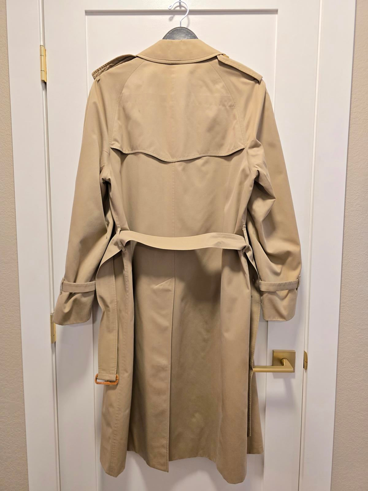 Vintage Burberry's Men's Large Trench Coat with Wool Liner