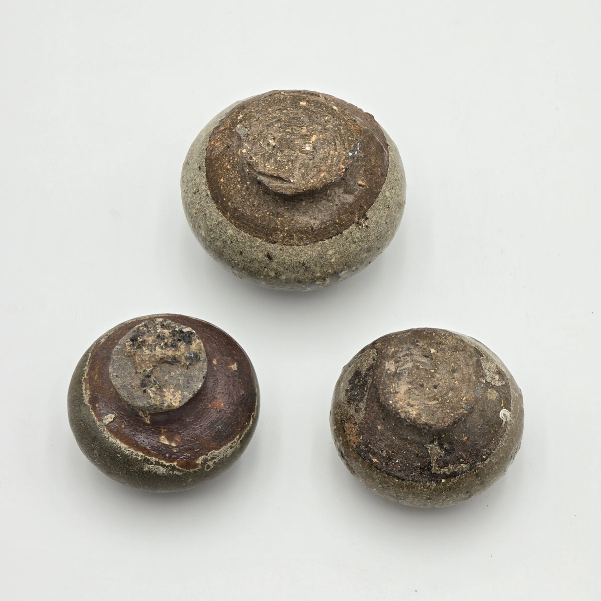 Antique 16th Century Vietnamese Lime Pots — additional view