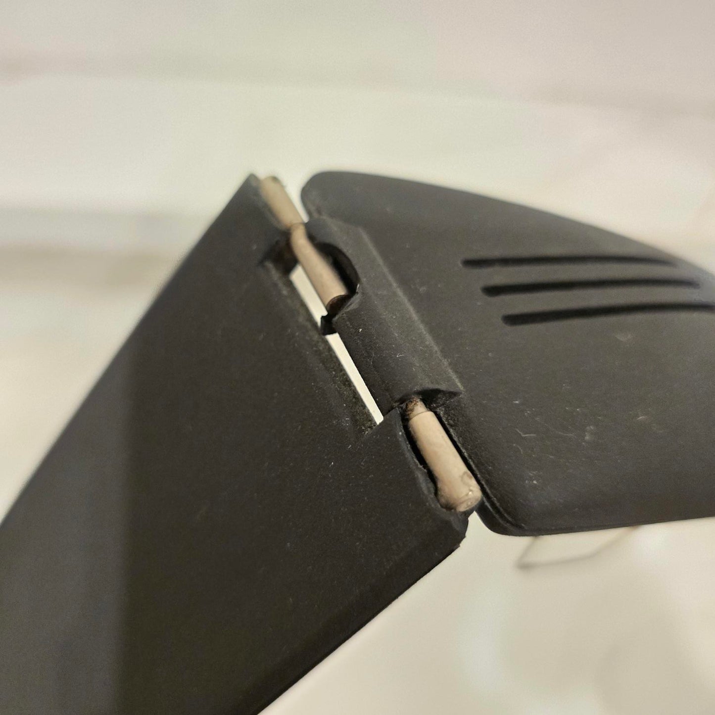 "Dove" Desk Lamp by Mario Barbaglia & Marco Colombo for PAF Studio