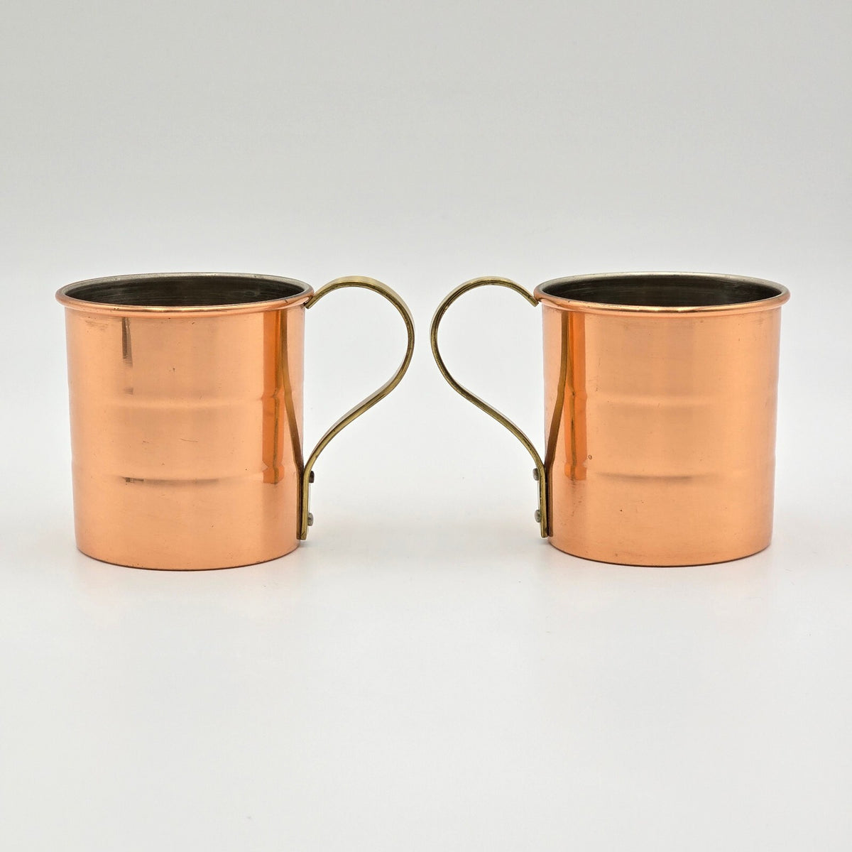 Vintage Set of Copper and Brass Mugs