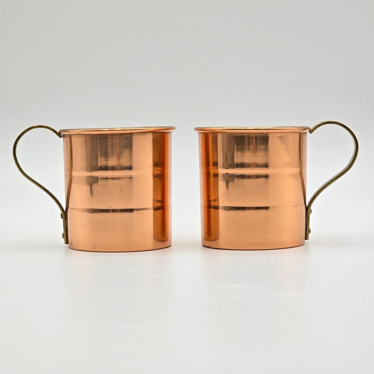 Vintage Set of Copper and Brass Mugs