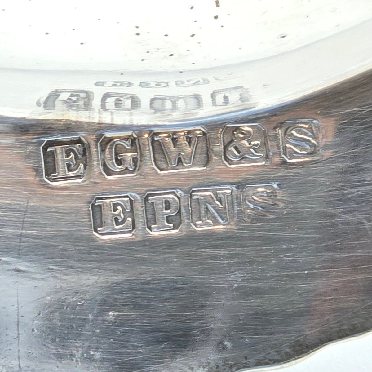 Antique E.G. Webster & Son EPNS Silverplate Salver Tray Engraved Crest 11"