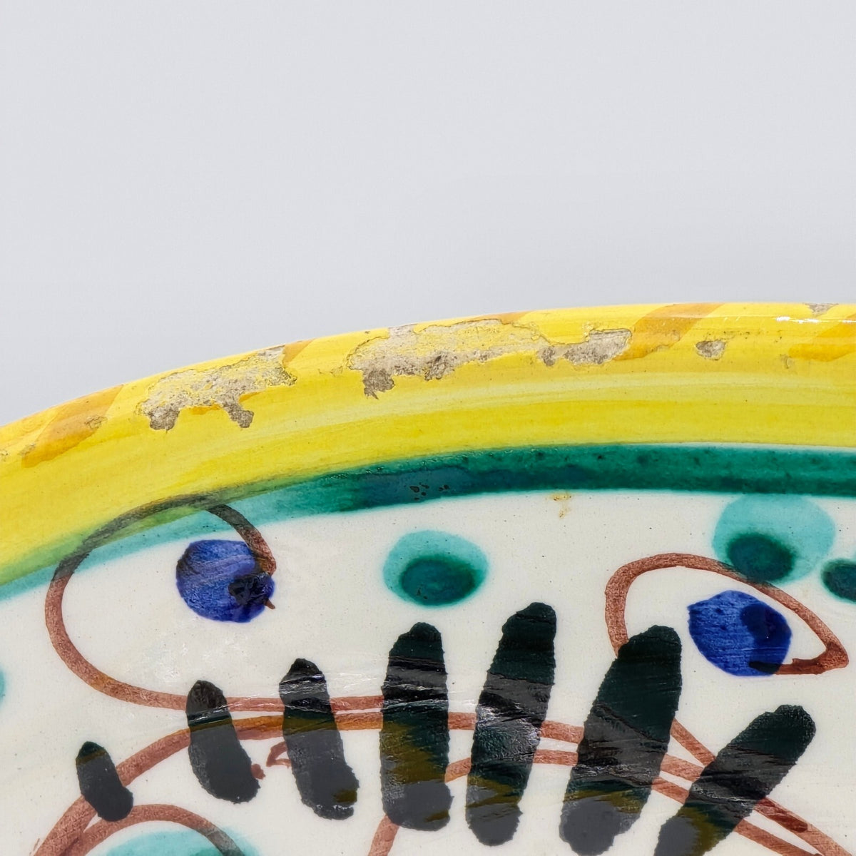Deruta Hand-Painted Italian Ceramic Serving Bowl