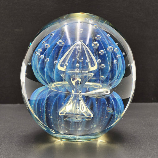 Robert Eickholt 1994 Double Jellyfish Art Glass Paperweight With Stand