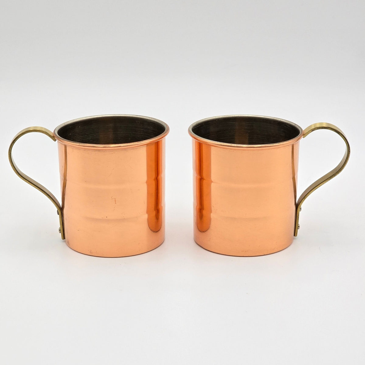 Vintage Set of Copper and Brass Mugs