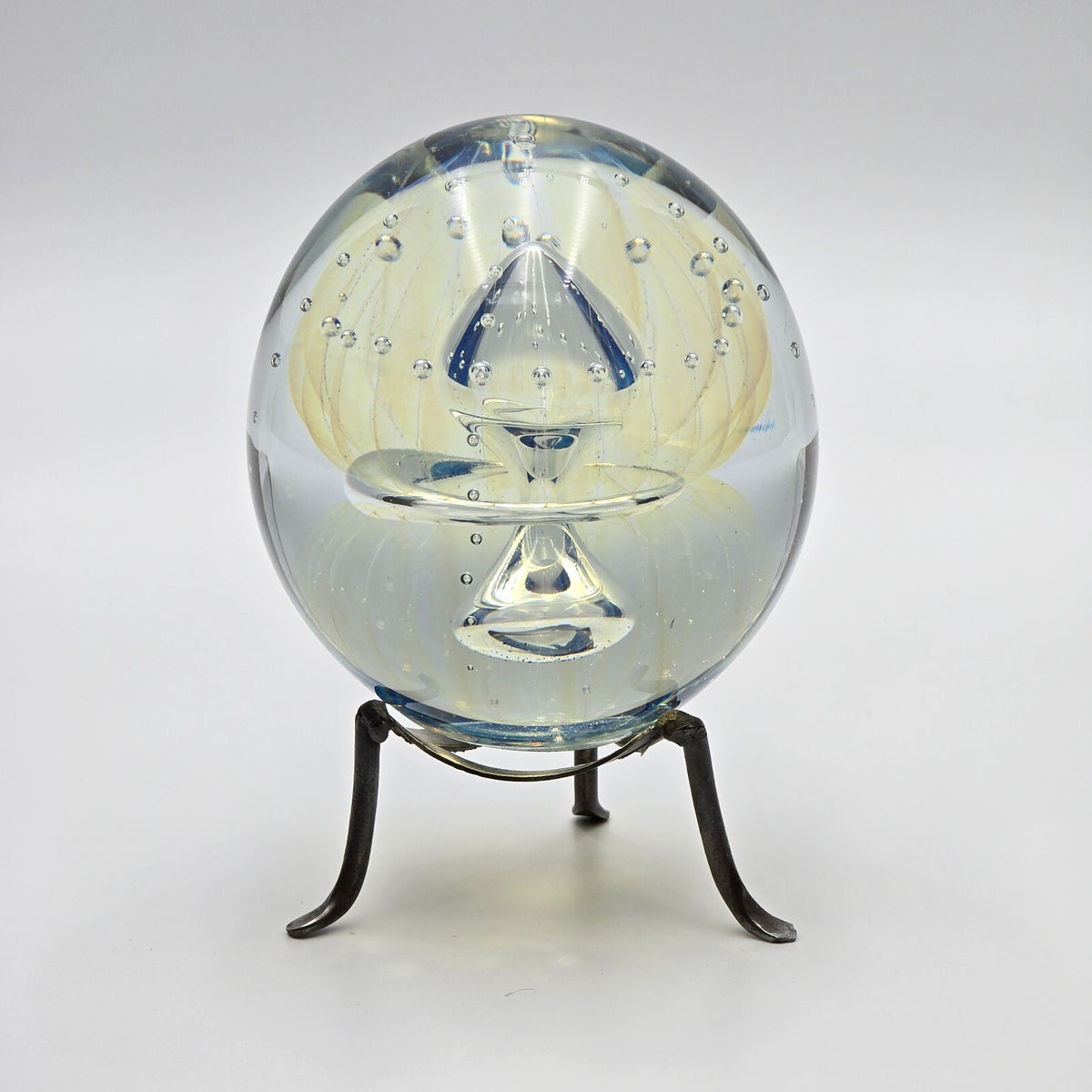 Robert Eickholt 1994 Double Jellyfish Art Glass Paperweight With Stand