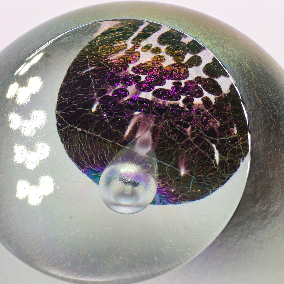 Robert Eickholt 1994 Dichroic Veil Fountain Paperweight With Stand