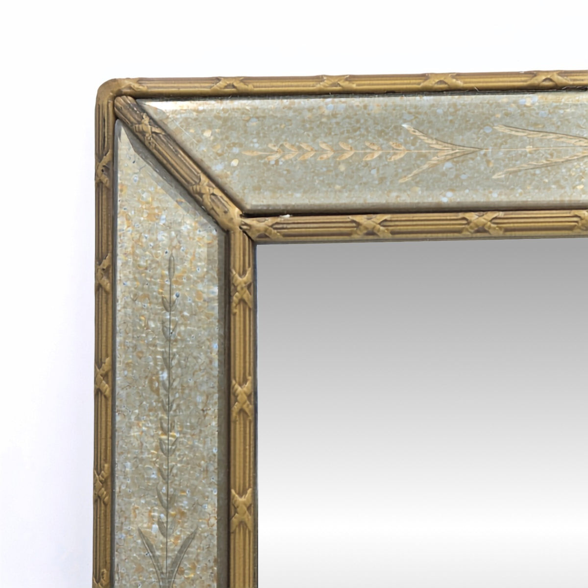 Vintage Hollywood Regency Venetian Style Etched Glass Gilt Mirror 19"