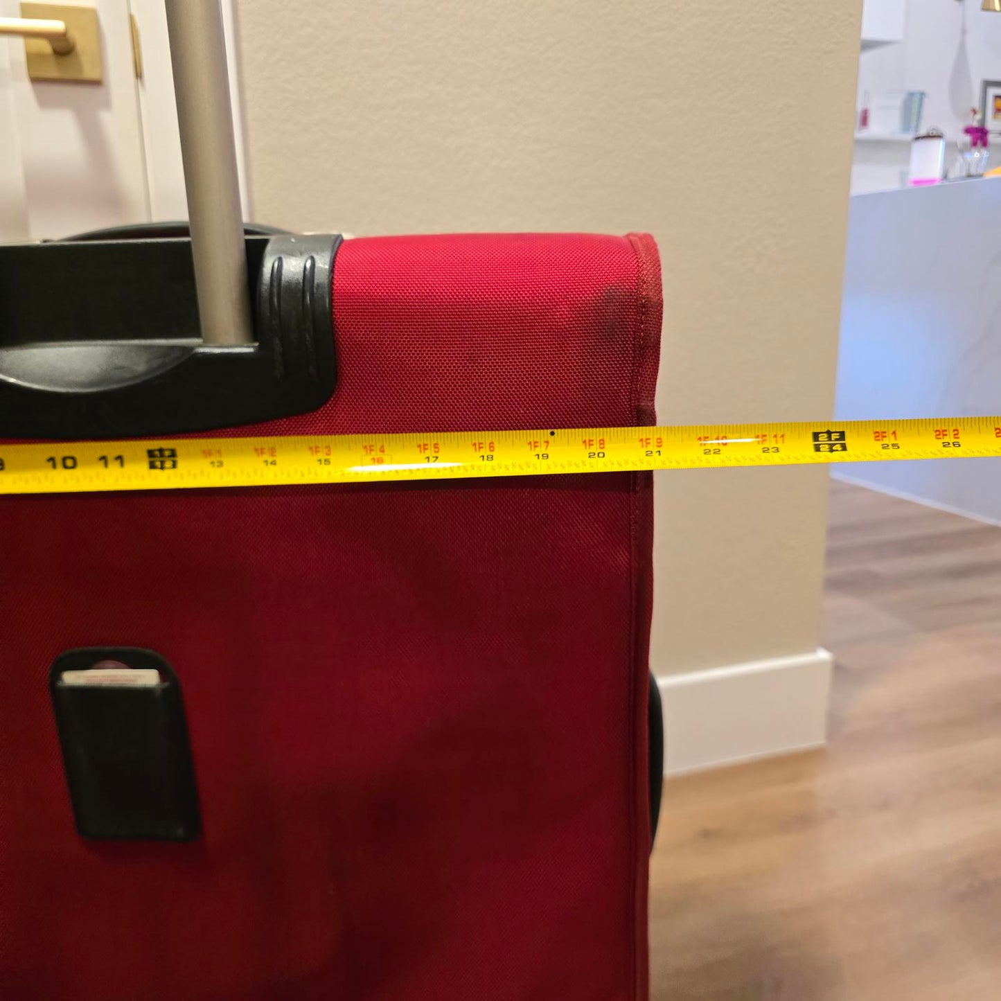 Victorinox Mobilizer NXT Rolling Checked Luggage